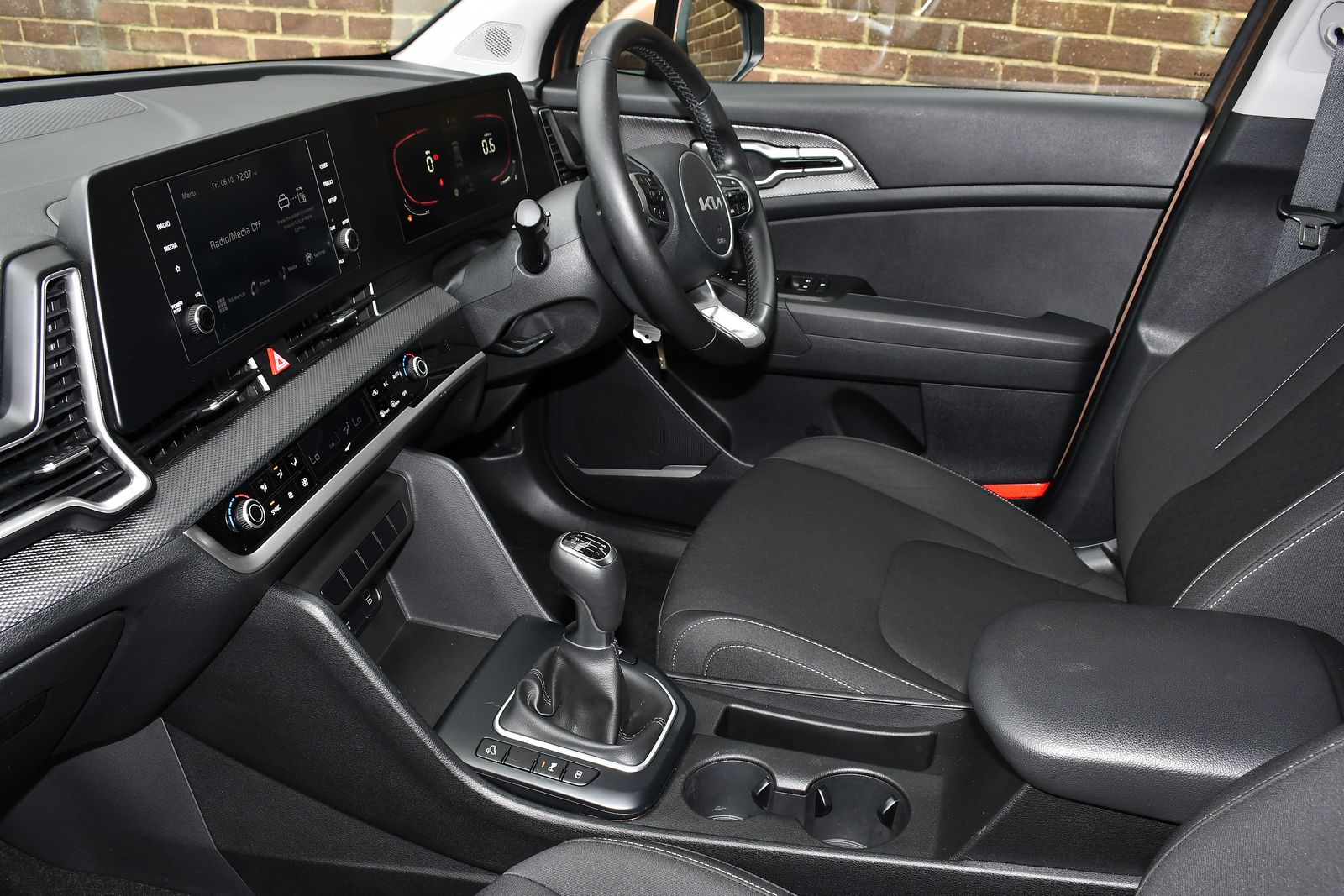 Kia Sportage 1.6 T-GDi 2 SUV 5dr Petrol Manual Euro 6 (s/s) (148 bhp) 5dr Manual 2025