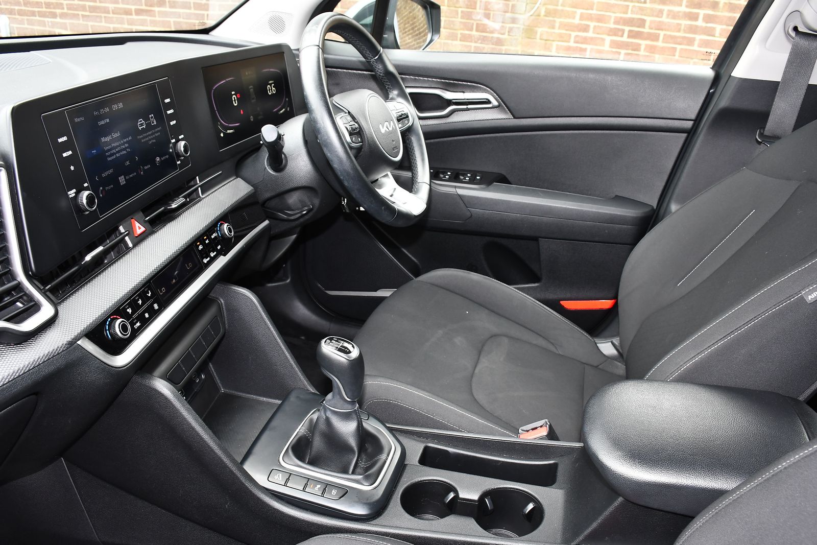 Kia Sportage 1.6 T-GDi 2 SUV 5dr Petrol Manual Euro 6 (s/s) (148 bhp) 5dr Manual 2025