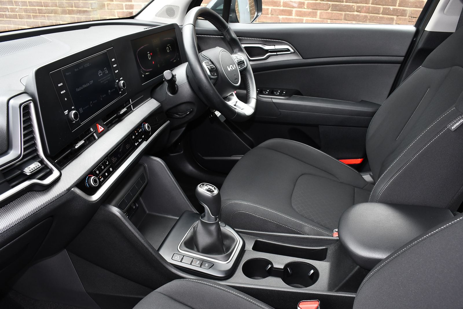 Kia Sportage 1.6 T-GDi 2 SUV 5dr Petrol Manual Euro 6 (s/s) (148 bhp) 5dr Manual 2025