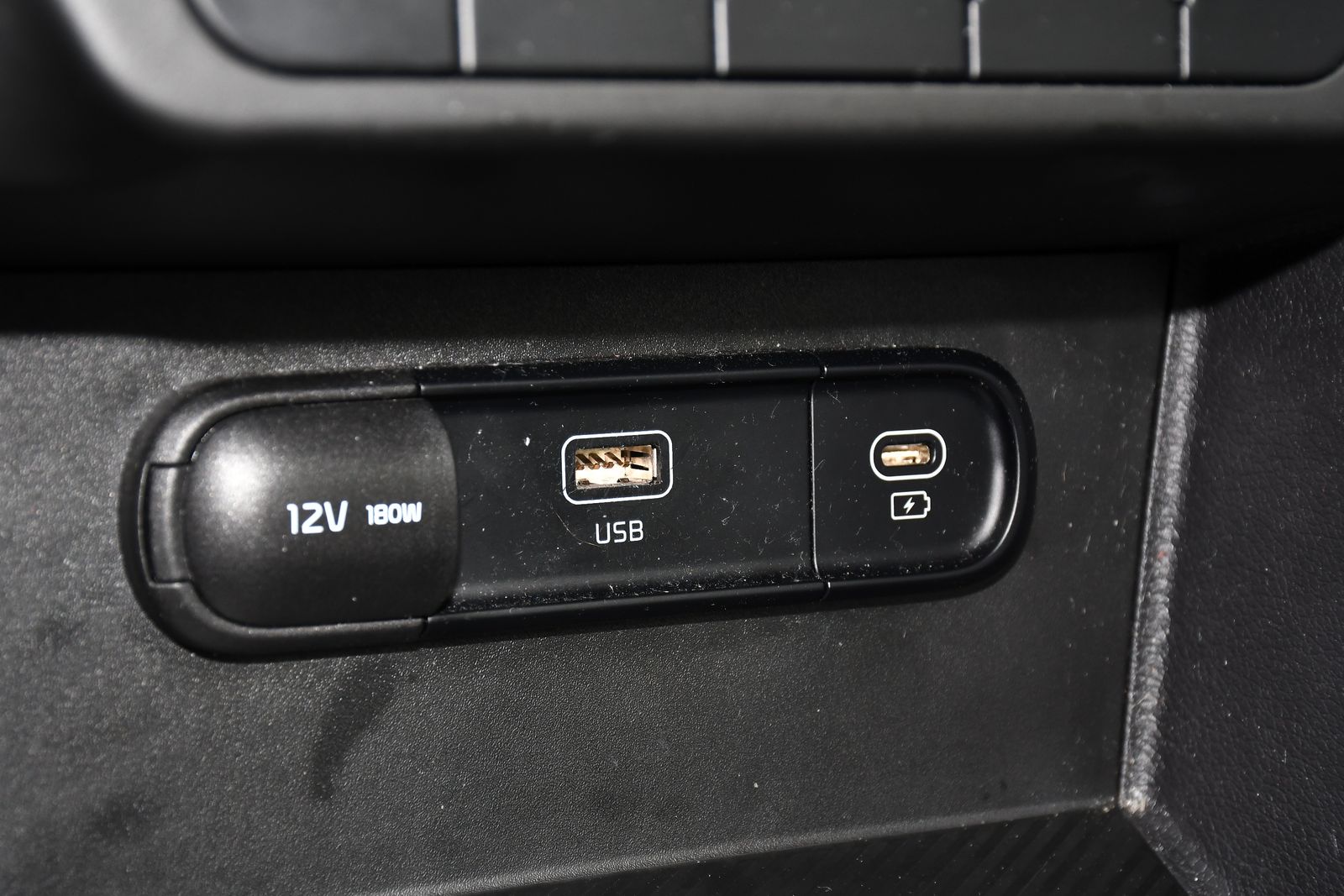 Kia Sportage 1.6 T-GDi 2 SUV 5dr Petrol Manual Euro 6 (s/s) (148 bhp) 5dr Manual 2025