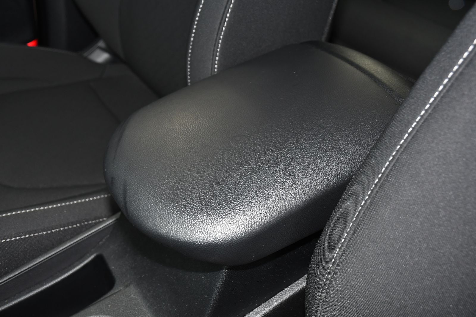 Kia Sportage 1.6 T-GDi 2 SUV 5dr Petrol Manual Euro 6 (s/s) (148 bhp) 5dr Manual 2025