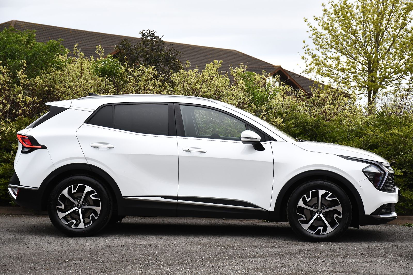 2024 Kia Sportage 1.6 T-GDi 3 SUV 5dr Petrol Manual Euro 6 (s/s) (148 bhp), exterior view 2