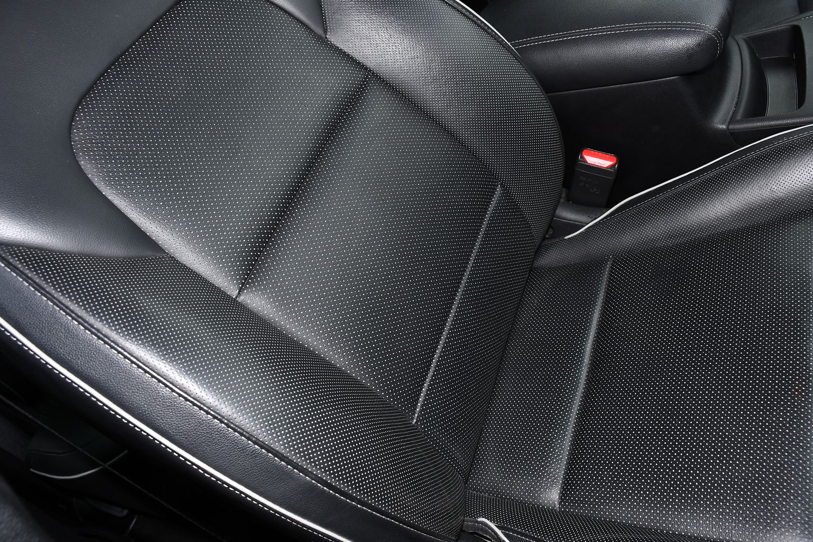 Kia Sportage 1.6 T-GDi 4 SUV 5dr Petrol DCT AWD Euro 6 (s/s) (174 bhp) 5dr Automatic 2025