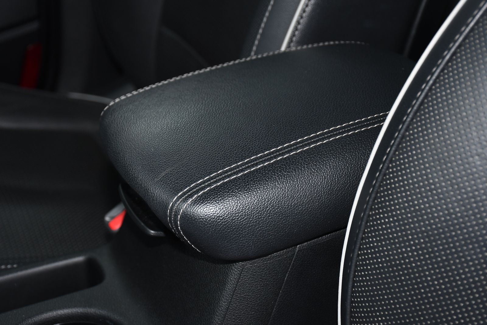 Kia Sportage 1.6 T-GDi 4 SUV 5dr Petrol Manual Euro 6 (s/s) (174 bhp) 5dr Manual 2025