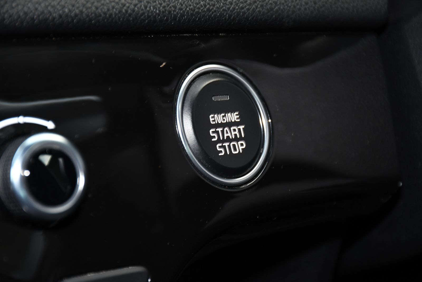 Kia Sportage 1.6 T-GDi GT-Line S SUV 5dr Petrol DCT AWD Euro 6 (s/s) (174 bhp) 5dr Automatic 2025