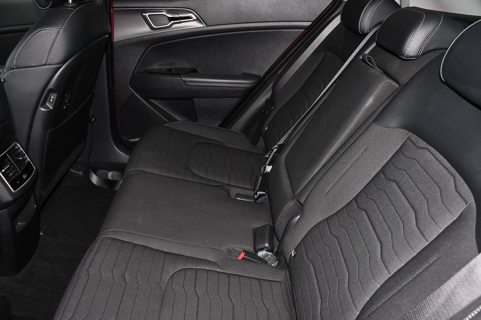 Kia Sportage 1.6 T-GDi Launch Edition SUV 5dr Petrol Manual Euro 6 (s/s) (148 bhp) 5dr Manual 2025