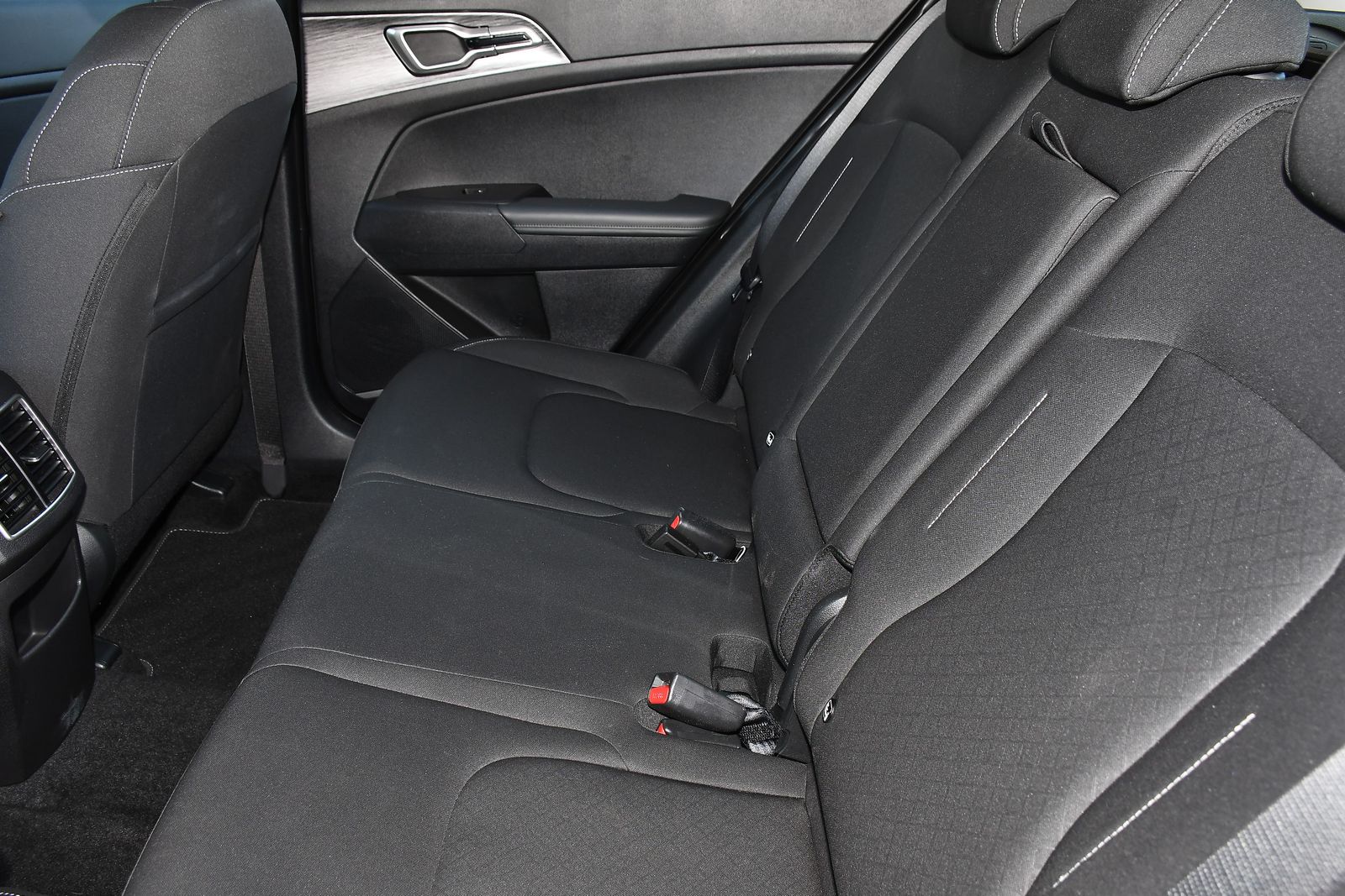 Kia Sportage 1.6 T-GDi MHEV 2 SUV 5dr Petrol Hybrid Manual Euro 6 (s/s) (157 bhp) 5dr Manual 2026