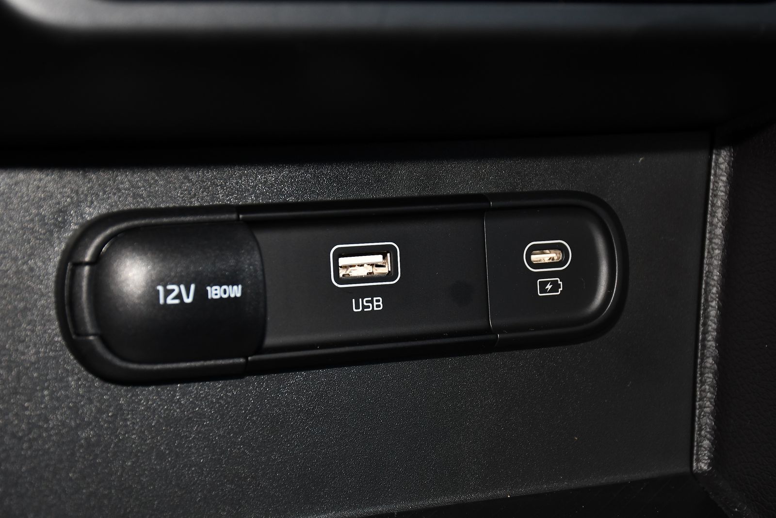 Kia Sportage 1.6 T-GDi MHEV 2 SUV 5dr Petrol Hybrid Manual Euro 6 (s/s) (157 bhp) 5dr Manual 2026