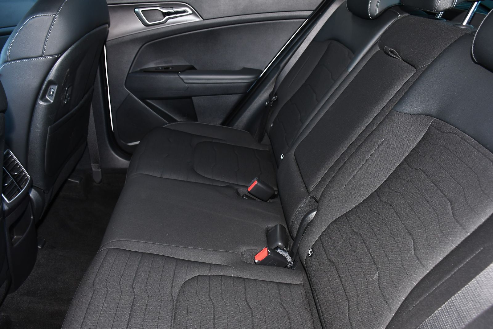 Kia Sportage 1.6 T-GDi MHEV 3 SUV 5dr Petrol Hybrid DCT Euro 6 (s/s) (148 bhp) 5dr Automatic 2025