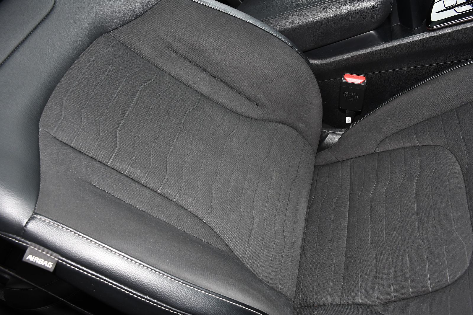 Kia Sportage 1.6 T-GDi MHEV 4 SUV 5dr Petrol Hybrid DCT AWD Euro 6 (s/s) (148 bhp) 5dr Automatic 2026