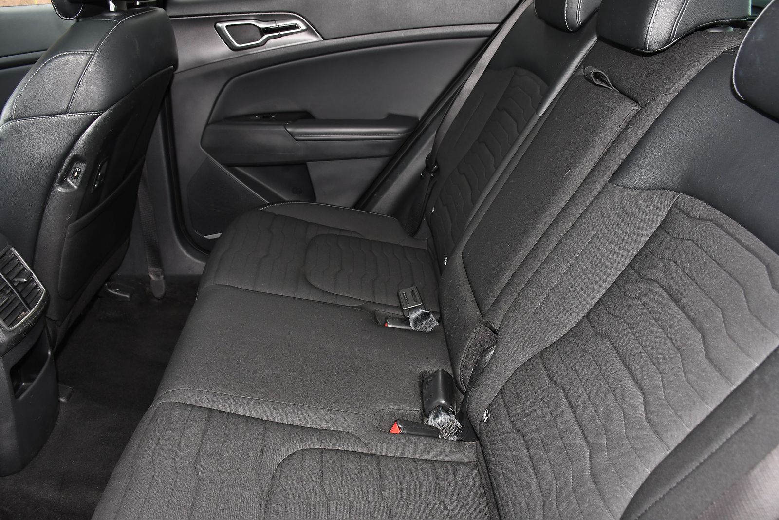 Kia Sportage 1.6 T-GDi MHEV 4 SUV 5dr Petrol Hybrid DCT AWD Euro 6 (s/s) (148 bhp) 5dr Automatic 2026