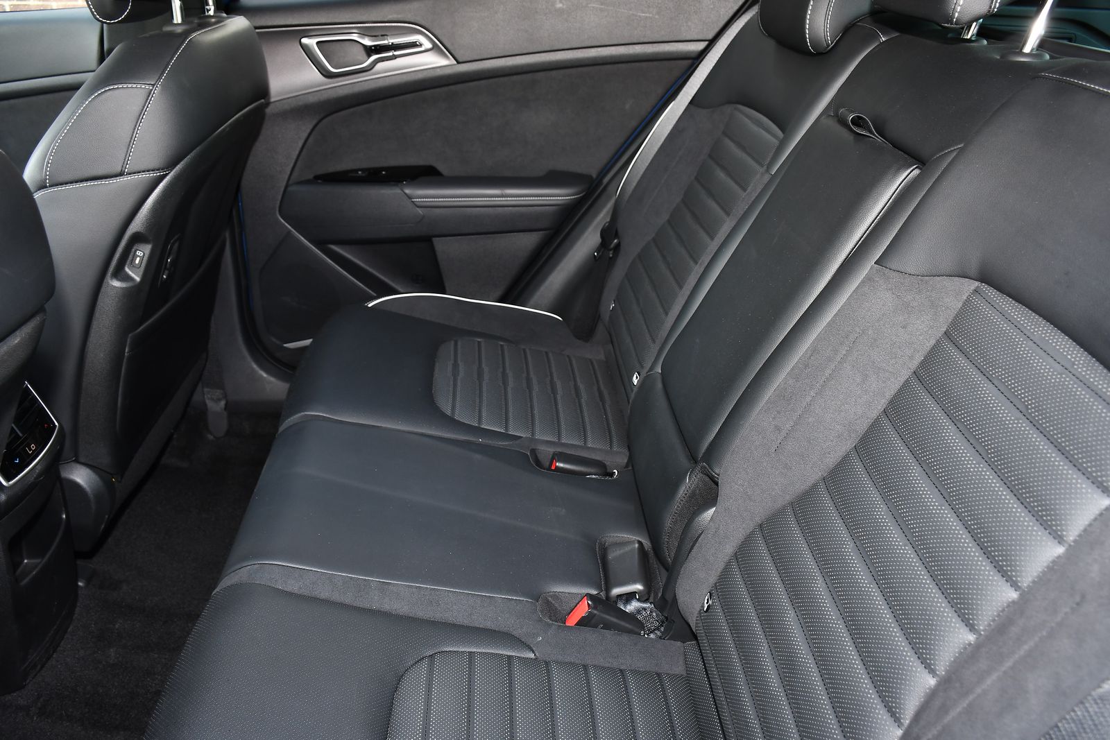 Kia Sportage 1.6 T-GDi MHEV GT-Line S SUV 5dr Petrol Hybrid DCT AWD Euro 6 (s/s) (148 bhp) 5dr Automatic 2025