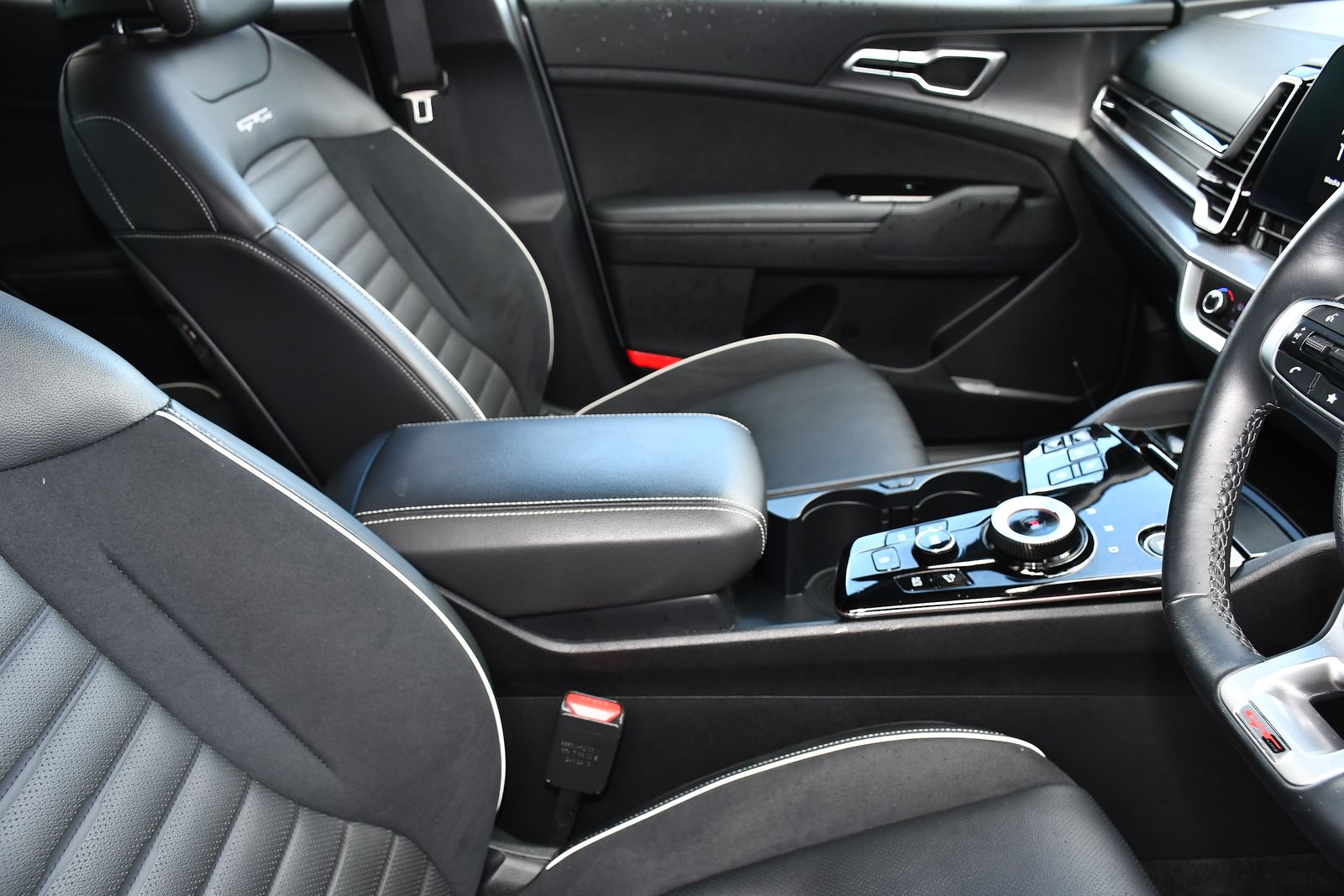 Kia Sportage 1.6 T-GDi MHEV GT-Line S SUV 5dr Petrol Hybrid DCT Euro 6 (s/s) (148 bhp) 5dr Automatic 2025