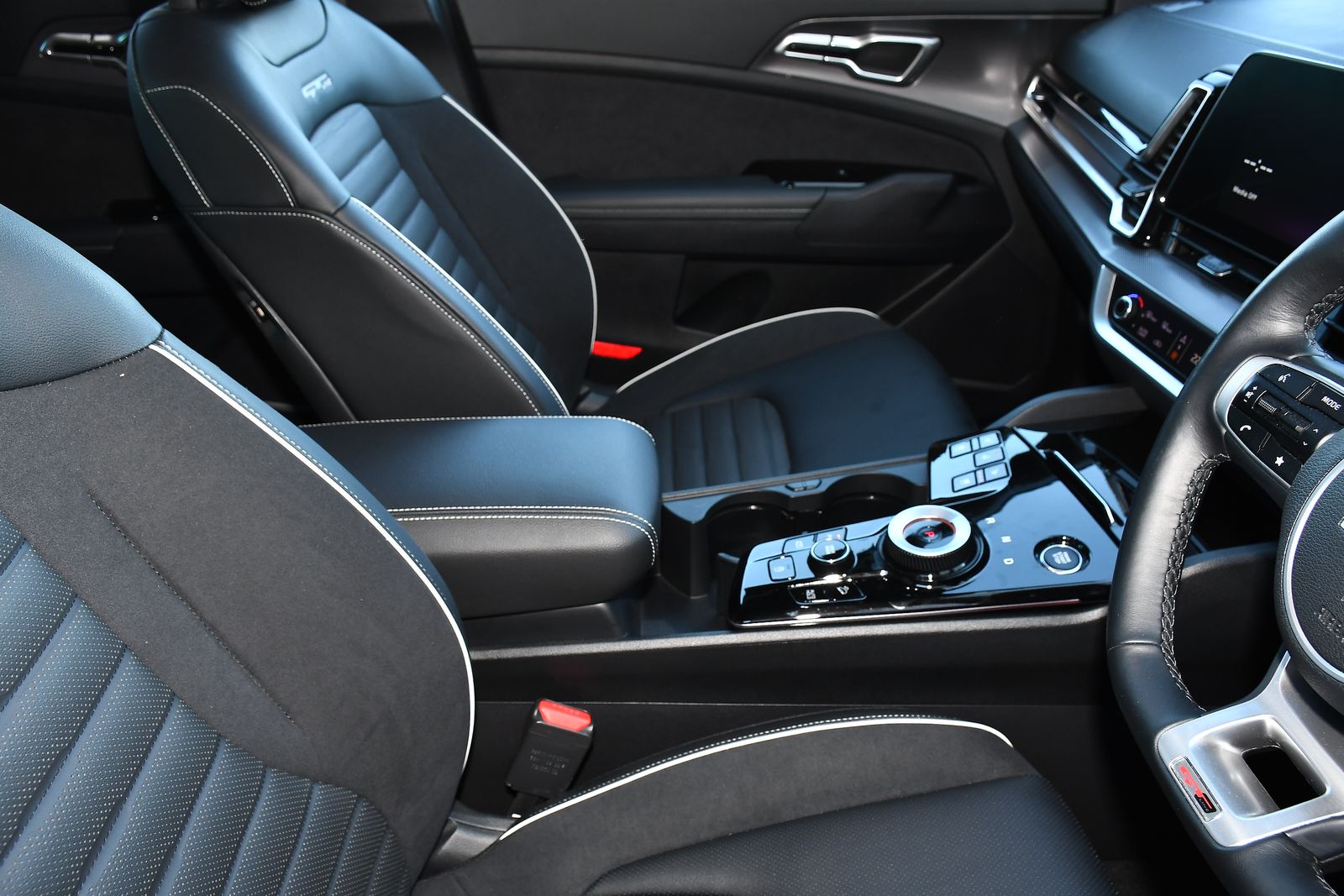 Kia Sportage 1.6 T-GDi MHEV GT-Line S SUV 5dr Petrol Hybrid DCT Euro 6 (s/s) (157 bhp) 5dr Automatic 2026