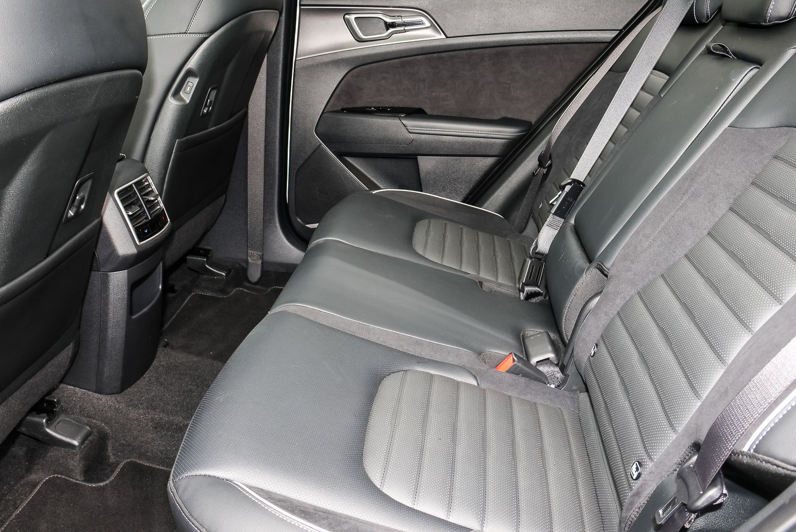 Kia Sportage 1.6 T-GDi MHEV GT-Line S SUV 5dr Petrol Hybrid DCT Euro 6 (s/s) (157 bhp) 5dr Automatic 2025