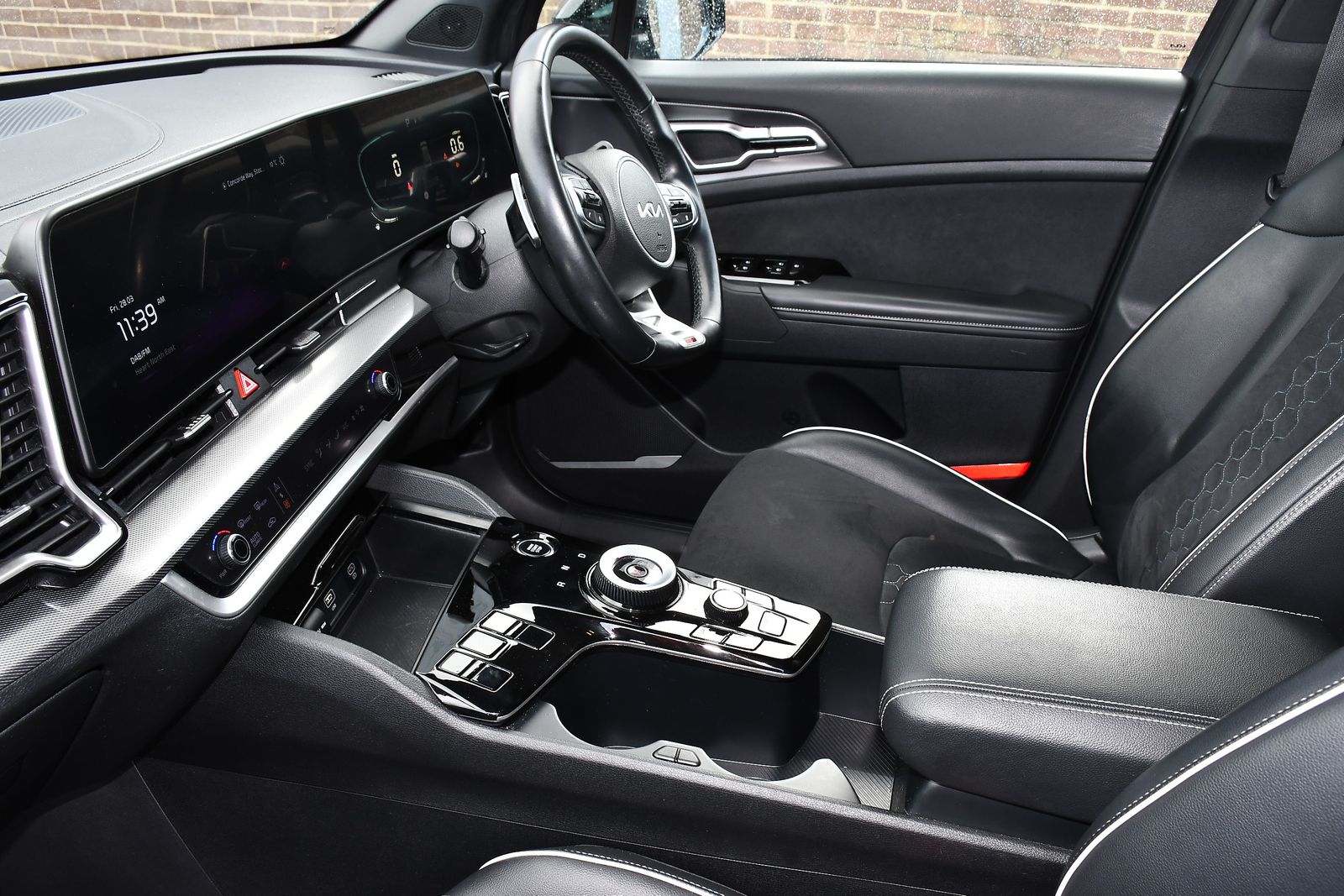 Kia Sportage 1.6 T-GDi MHEV GT-Line SUV 5dr Petrol Hybrid DCT Euro 6 (s/s) (148 bhp) 5dr  2025