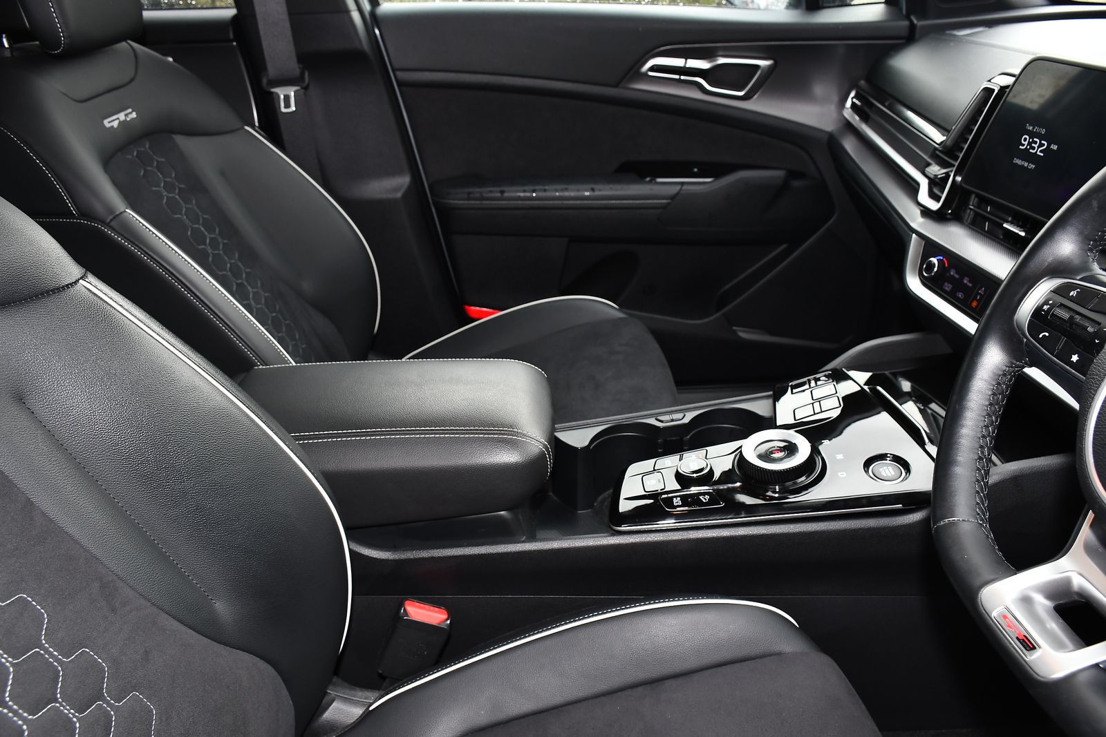 Kia Sportage 1.6 T-GDi MHEV GT-Line SUV 5dr Petrol Hybrid DCT Euro 6 (s/s) (148 bhp) 5dr Automatic 2025