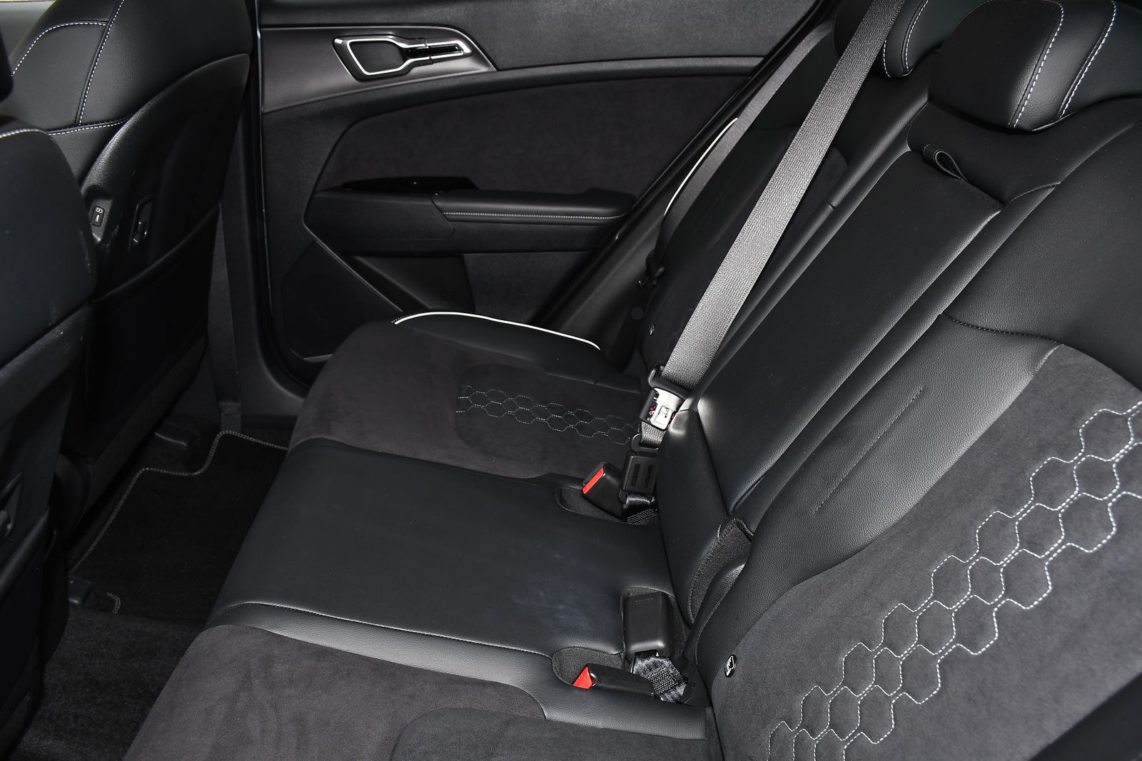 Kia Sportage 1.6 T-GDi MHEV GT-Line SUV 5dr Petrol Hybrid DCT Euro 6 (s/s) (148 bhp) 5dr Automatic 2025