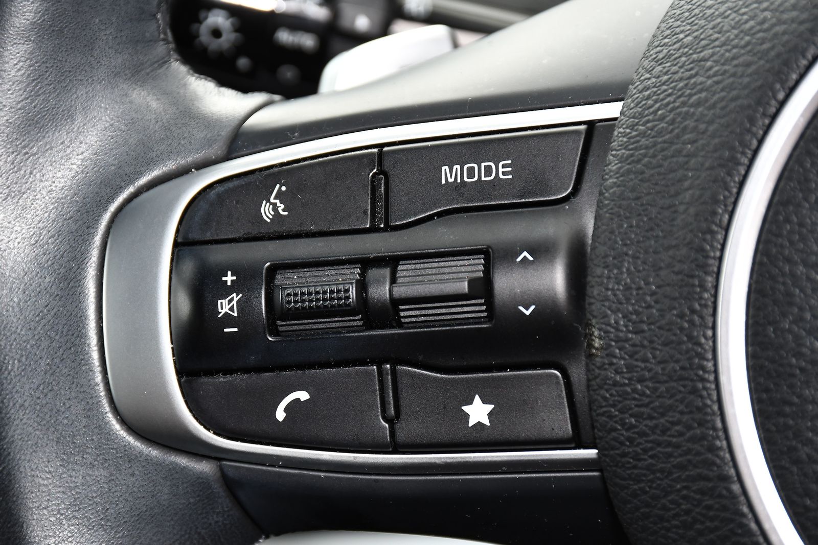 Kia Sportage 1.6 T-GDi MHEV GT-Line SUV 5dr Petrol Hybrid DCT Euro 6 (s/s) (157 bhp) 5dr Automatic 2025