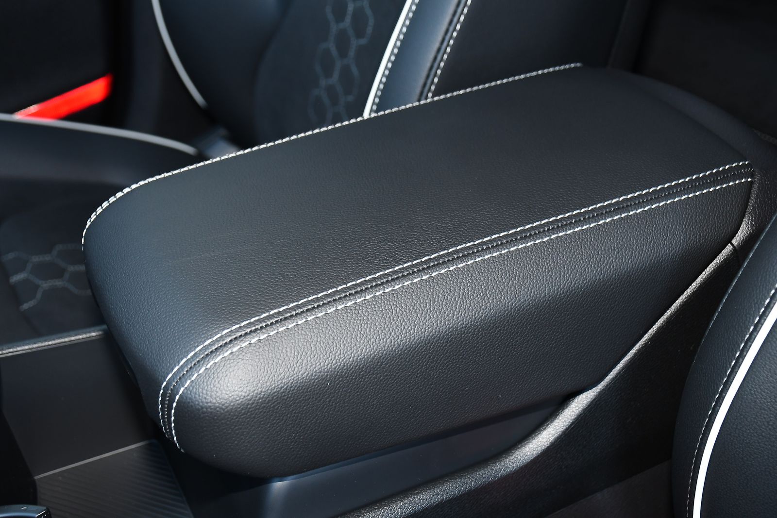 Kia Sportage 1.6 T-GDi MHEV GT-Line SUV 5dr Petrol Hybrid DCT Euro 6 (s/s) (157 bhp) 5dr Automatic 2026