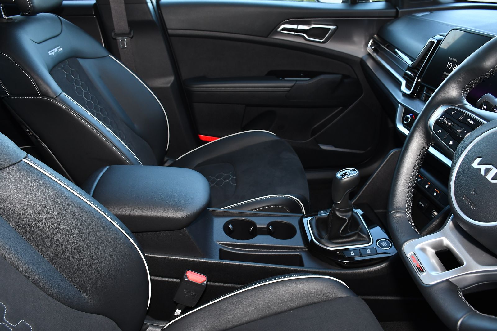 Kia Sportage 1.6 T-GDi MHEV GT-Line SUV 5dr Petrol Hybrid Manual Euro 6 (s/s) (157 bhp) 5dr Manual 2026