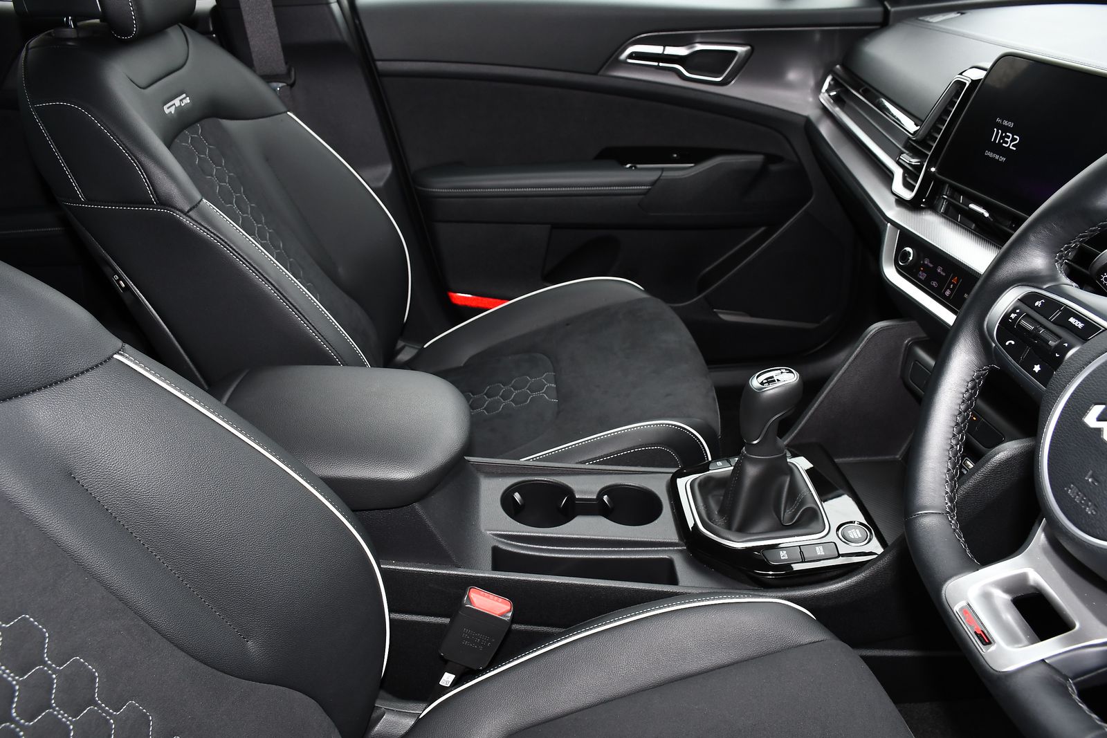 Kia Sportage 1.6 T-GDi MHEV GT-Line SUV 5dr Petrol Hybrid Manual Euro 6 (s/s) (157 bhp) 5dr Manual 2026