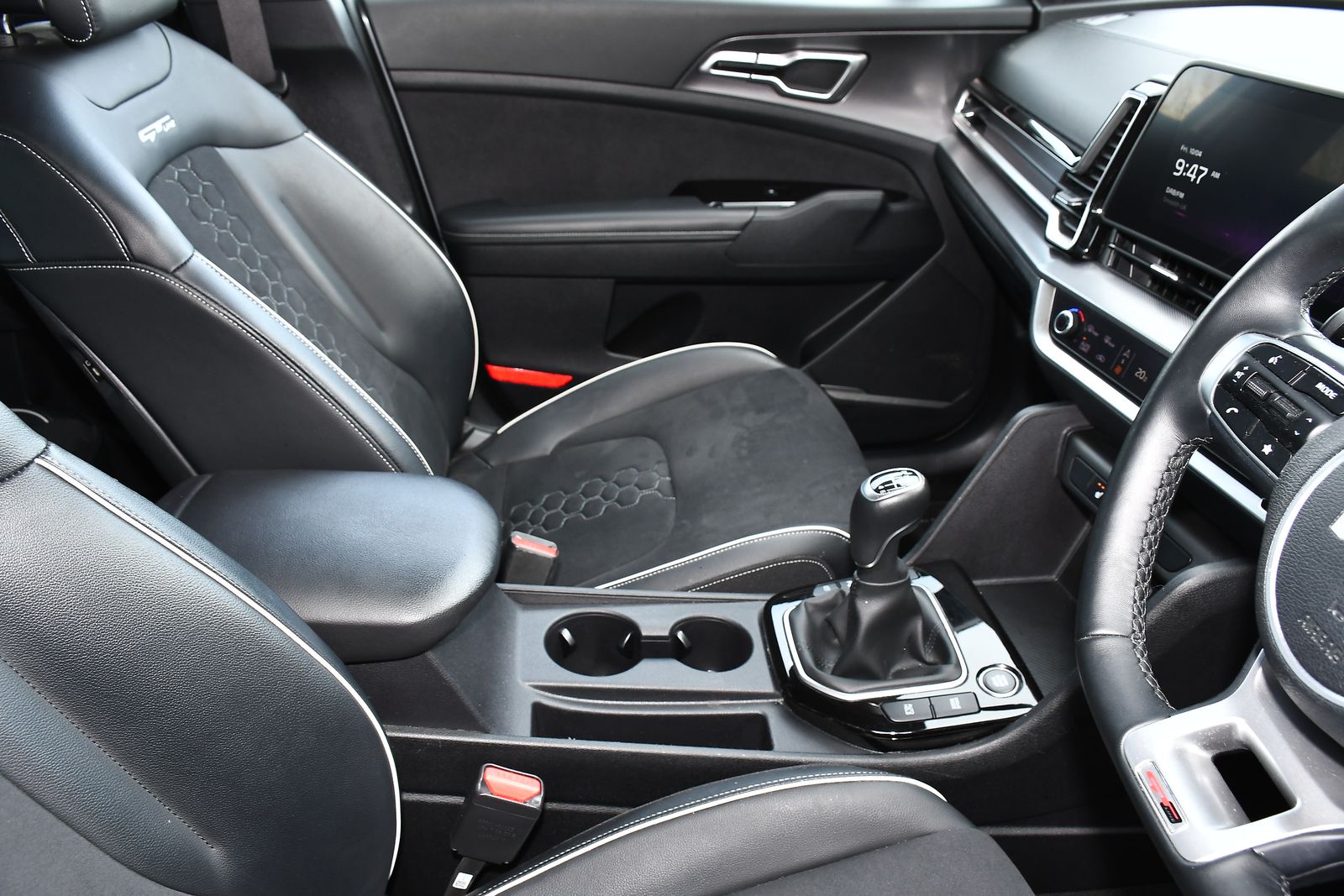 Kia Sportage 1.6 T-GDi MHEV GT-Line SUV 5dr Petrol Hybrid Manual Euro 6 (s/s) (157 bhp) 5dr Manual 2026