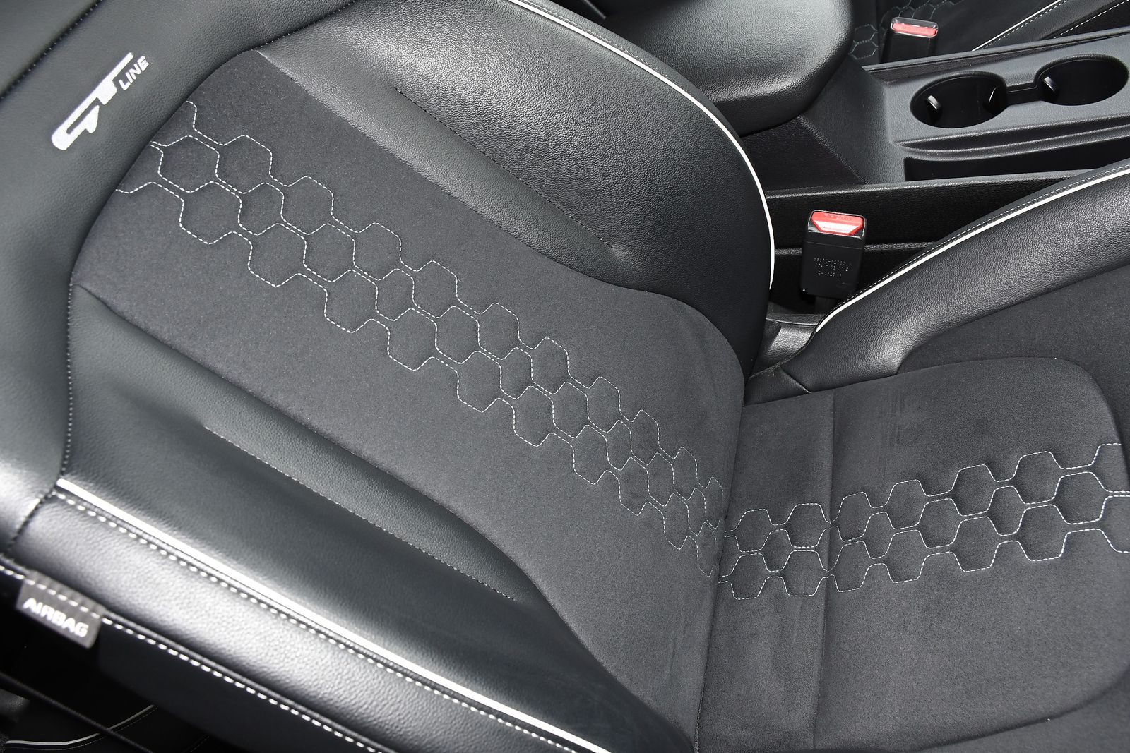 Kia Sportage 1.6 T-GDi MHEV GT-Line SUV 5dr Petrol Hybrid Manual Euro 6 (s/s) (157 bhp) 5dr Manual 2025