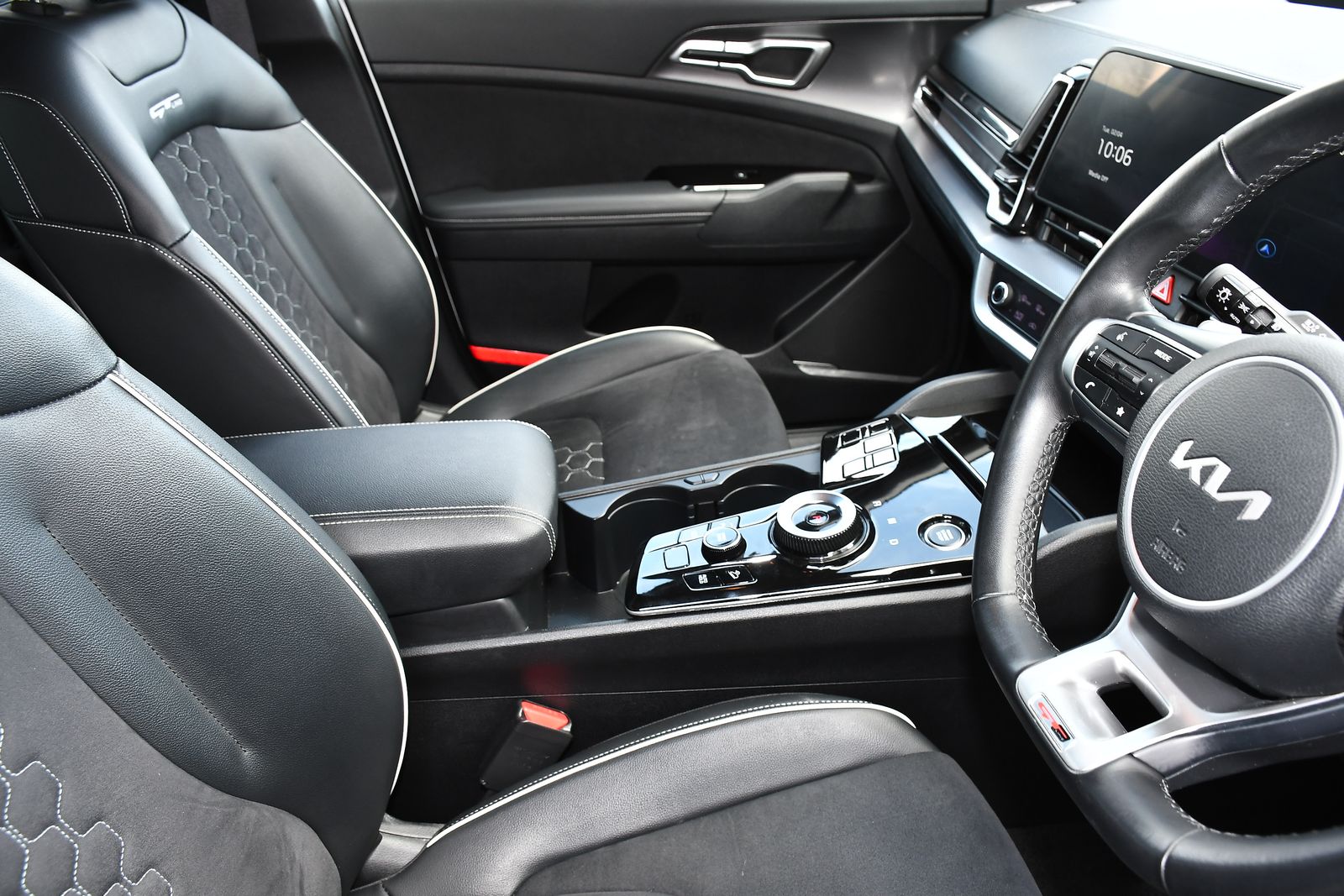 Kia Sportage 1.6L GT-Line ISG HEV Auto SUV 5dr Hybrid Automatic Euro 6 (227 bhp) 5dr Automatic 2026