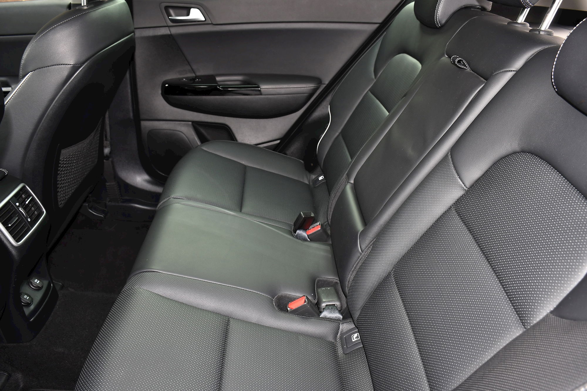 Kia Sportage 4 5dr Automatic 2025
