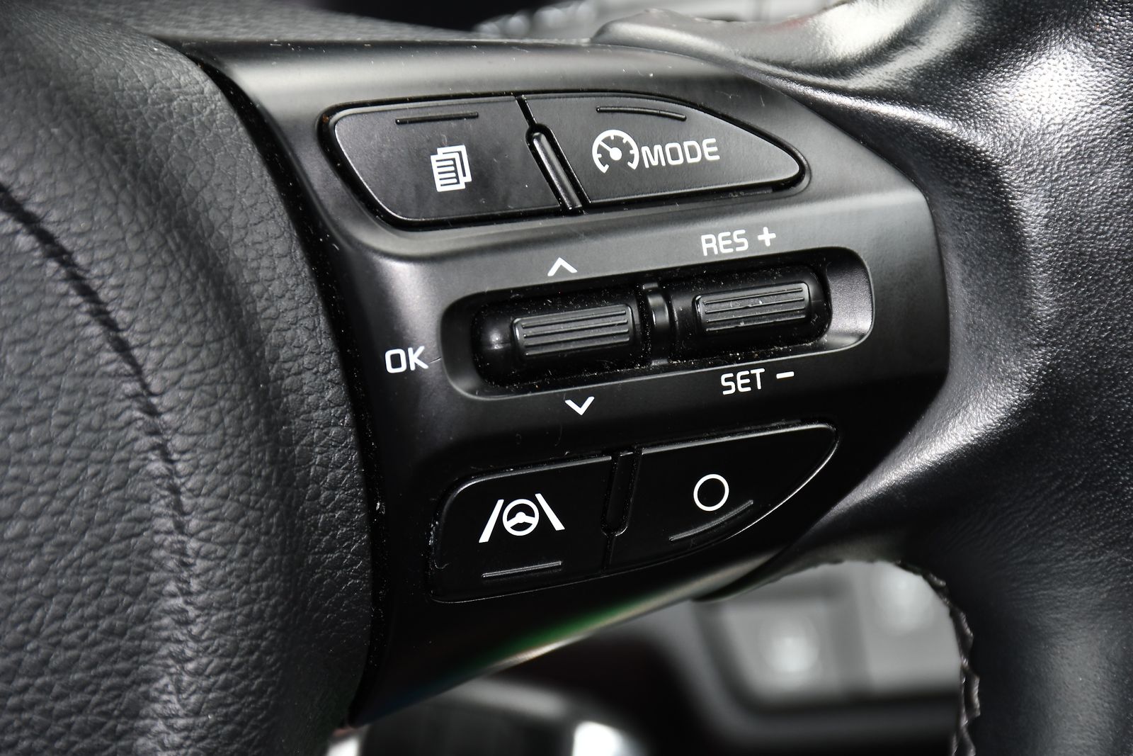 Kia Stonic 1.0 T-GDi 2 SUV 5dr Petrol DCT Euro 6 (s/s) (99 bhp) 5dr Automatic 2025