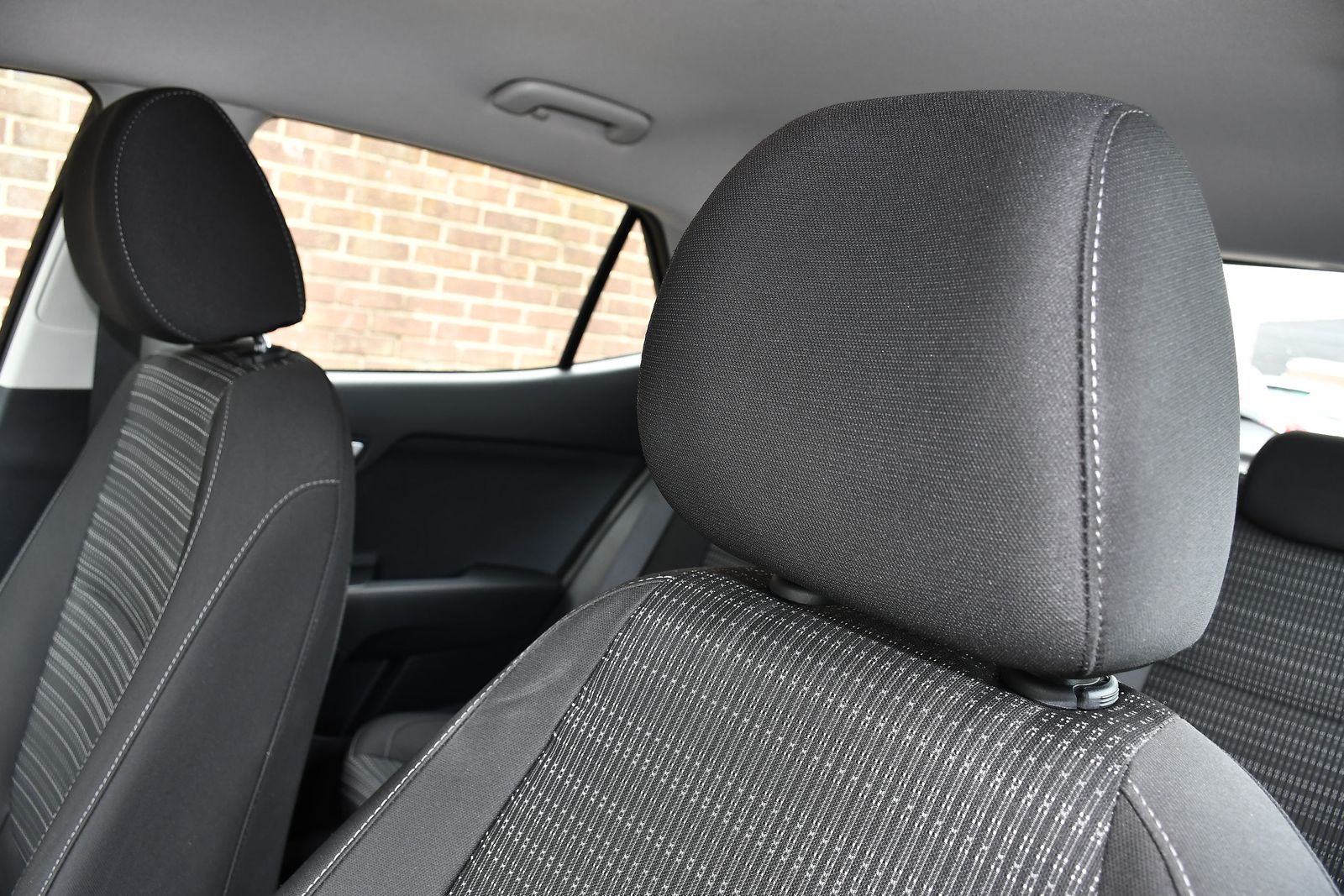 Kia Stonic 1.0 T-GDi 2 SUV 5dr Petrol DCT Euro 6 (s/s) (99 bhp) 5dr Automatic 2025