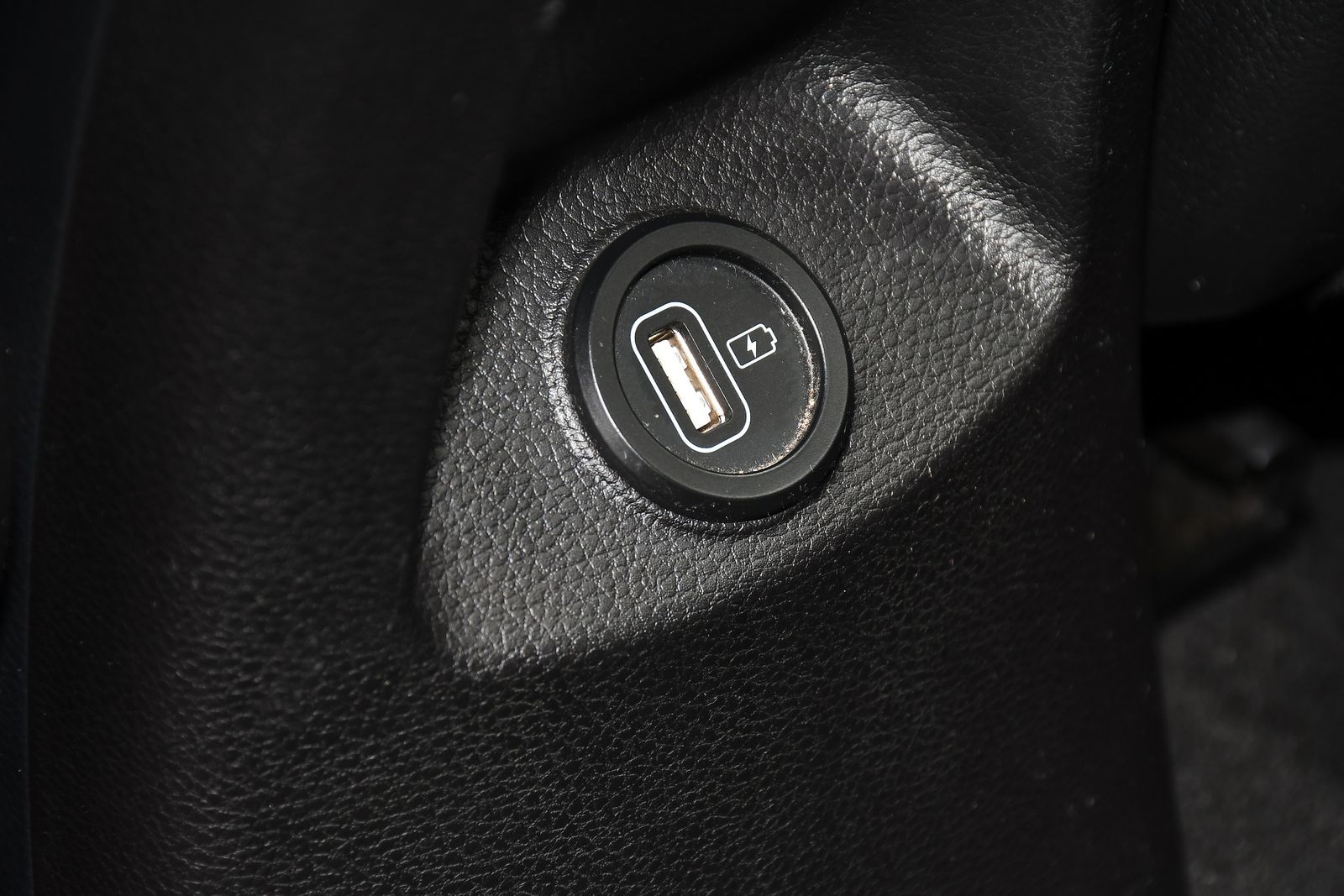 Kia Stonic 1.0 T-GDi 2 SUV 5dr Petrol DCT Euro 6 (s/s) (99 bhp) 5dr Automatic 2025