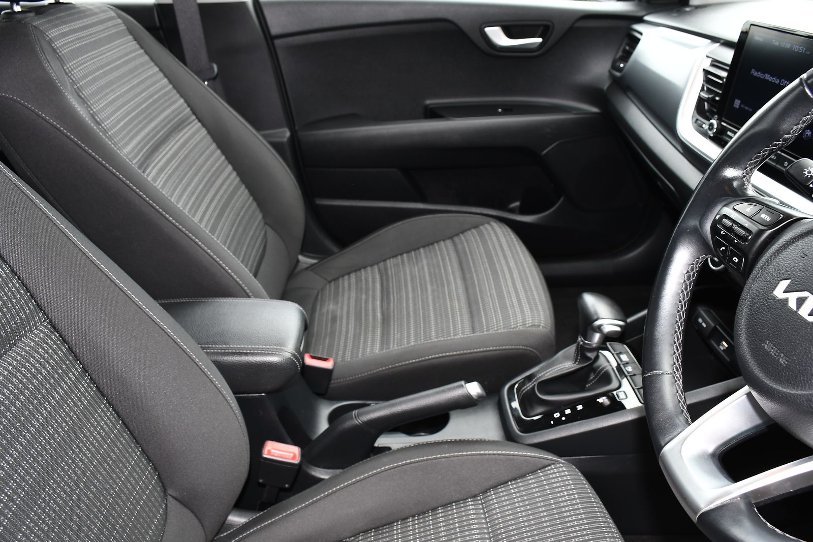 Kia Stonic 1.0 T-GDi 2 SUV 5dr Petrol DCT Euro 6 (s/s) (99 bhp) 5dr Automatic 2025