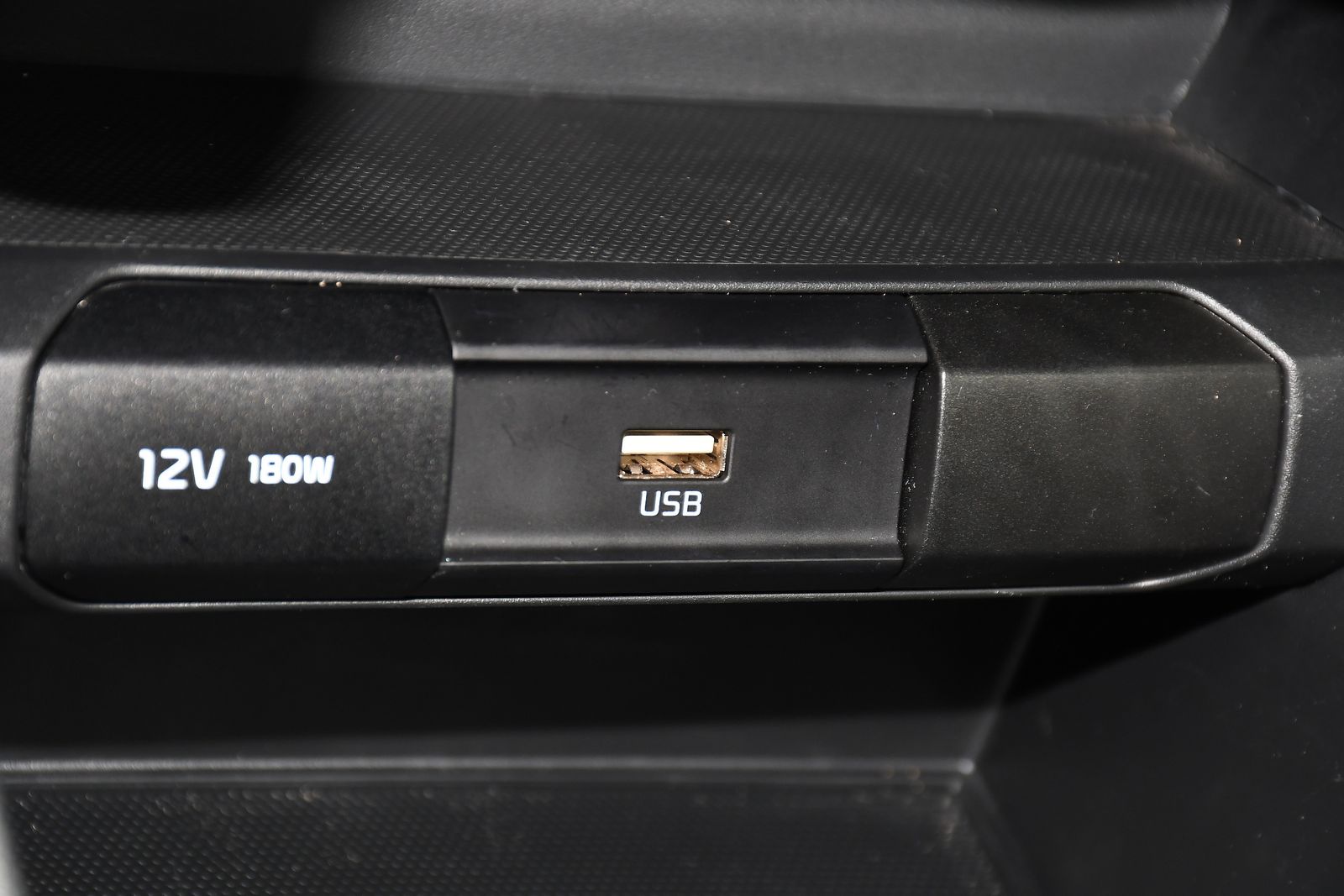 Kia Stonic 1.0 T-GDi 2 SUV 5dr Petrol Manual Euro 6 (s/s) (99 bhp) 5dr Manual 2026