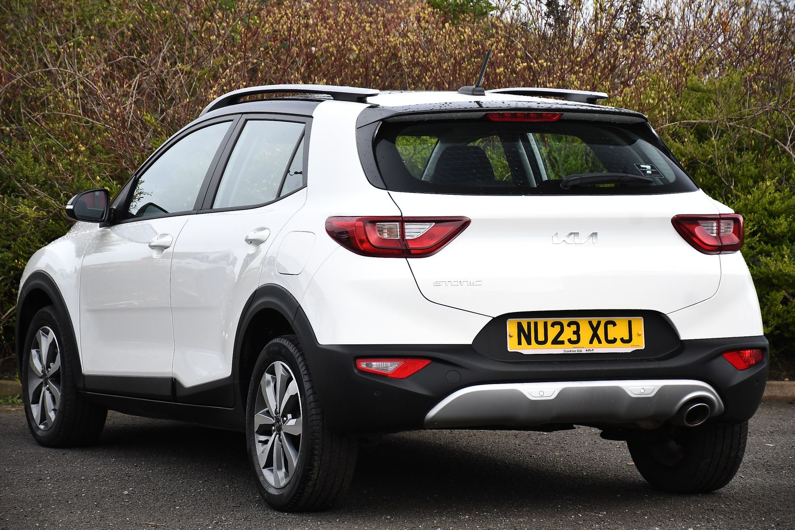 Kia Stonic 1.0 T-GDi 2 SUV 5dr Petrol Manual Euro 6 (s/s) (99 bhp) 5dr Manual 2026