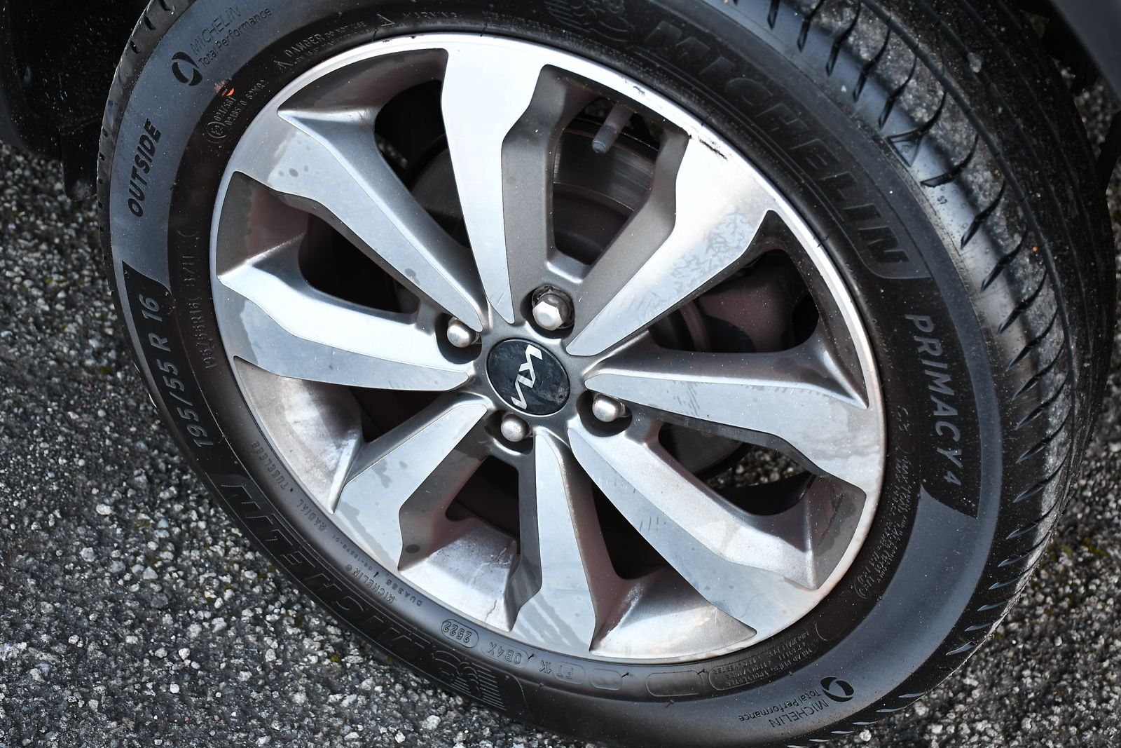 Kia Stonic 1.0 T-GDi 2 SUV 5dr Petrol Manual Euro 6 (s/s) (99 bhp) 5dr Manual 2026