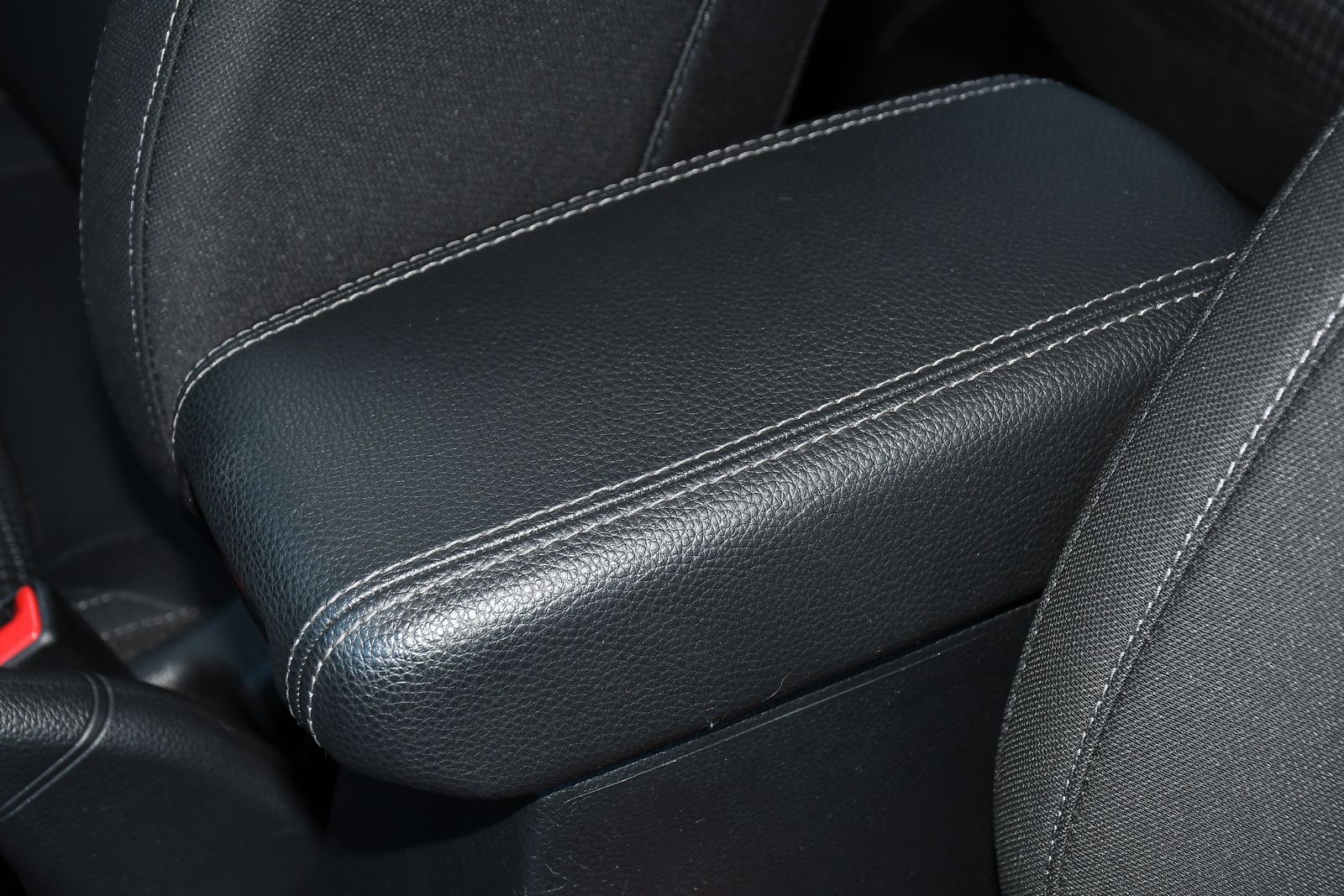 Kia Stonic 1.0 T-GDi 2 SUV 5dr Petrol Manual Euro 6 (s/s) (99 bhp) 5dr Manual 2026