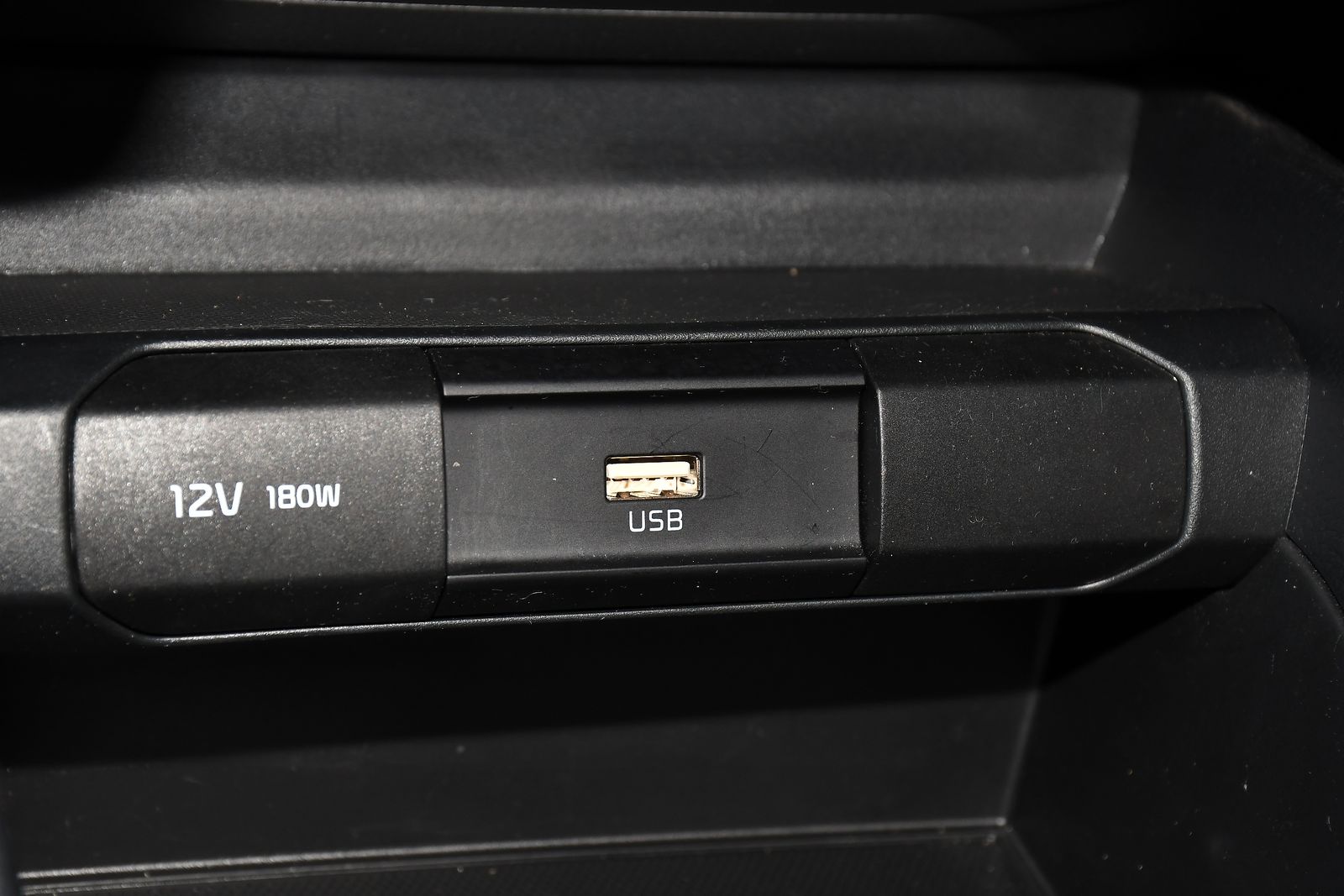 Kia Stonic 1.0 T-GDi 2 SUV 5dr Petrol Manual Euro 6 (s/s) (99 bhp) 5dr Manual 2026