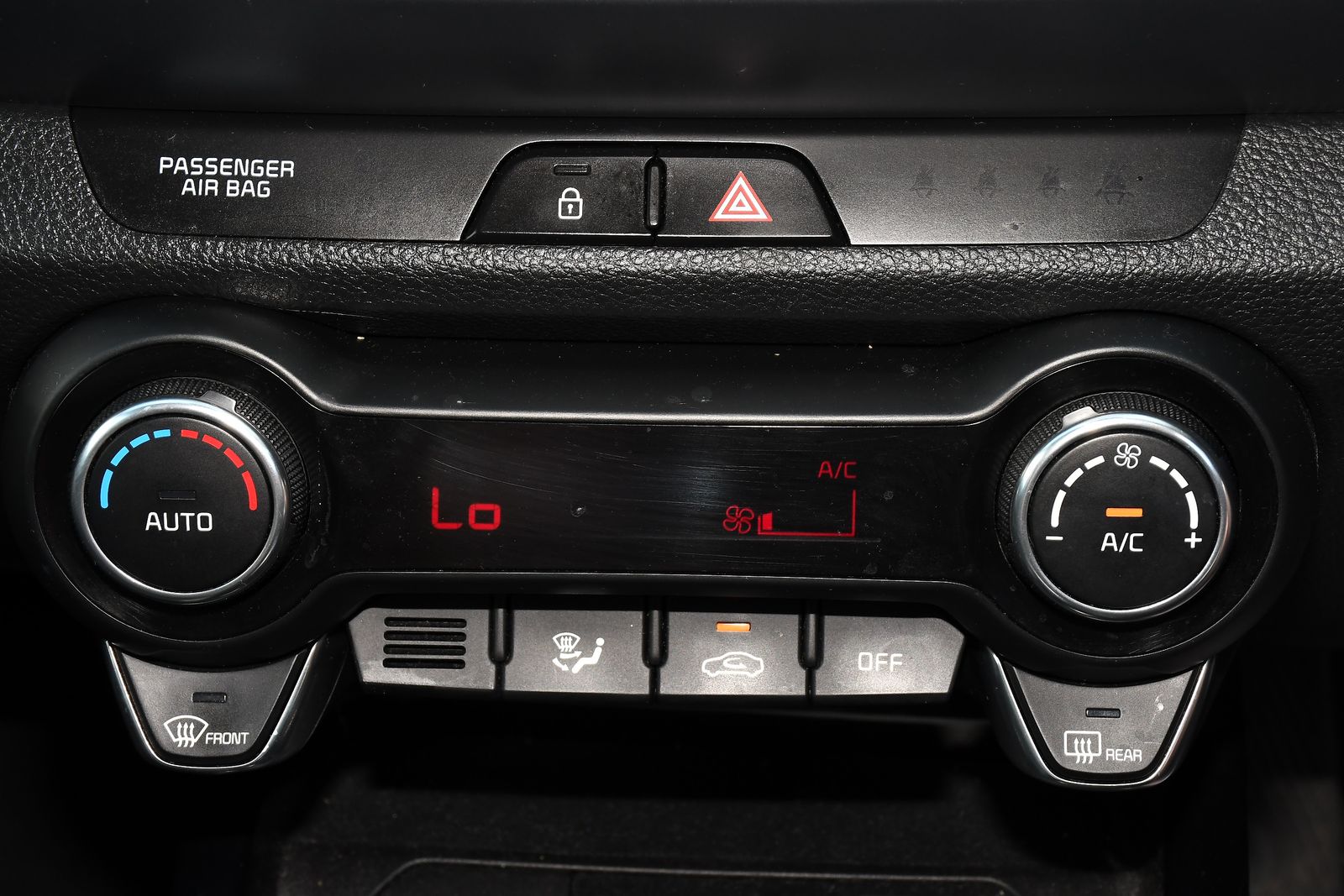 Kia Stonic 1.0 T-GDi 4 SUV 5dr Petrol DCT Euro 6 (s/s) (118 bhp) 5dr Automatic 2025