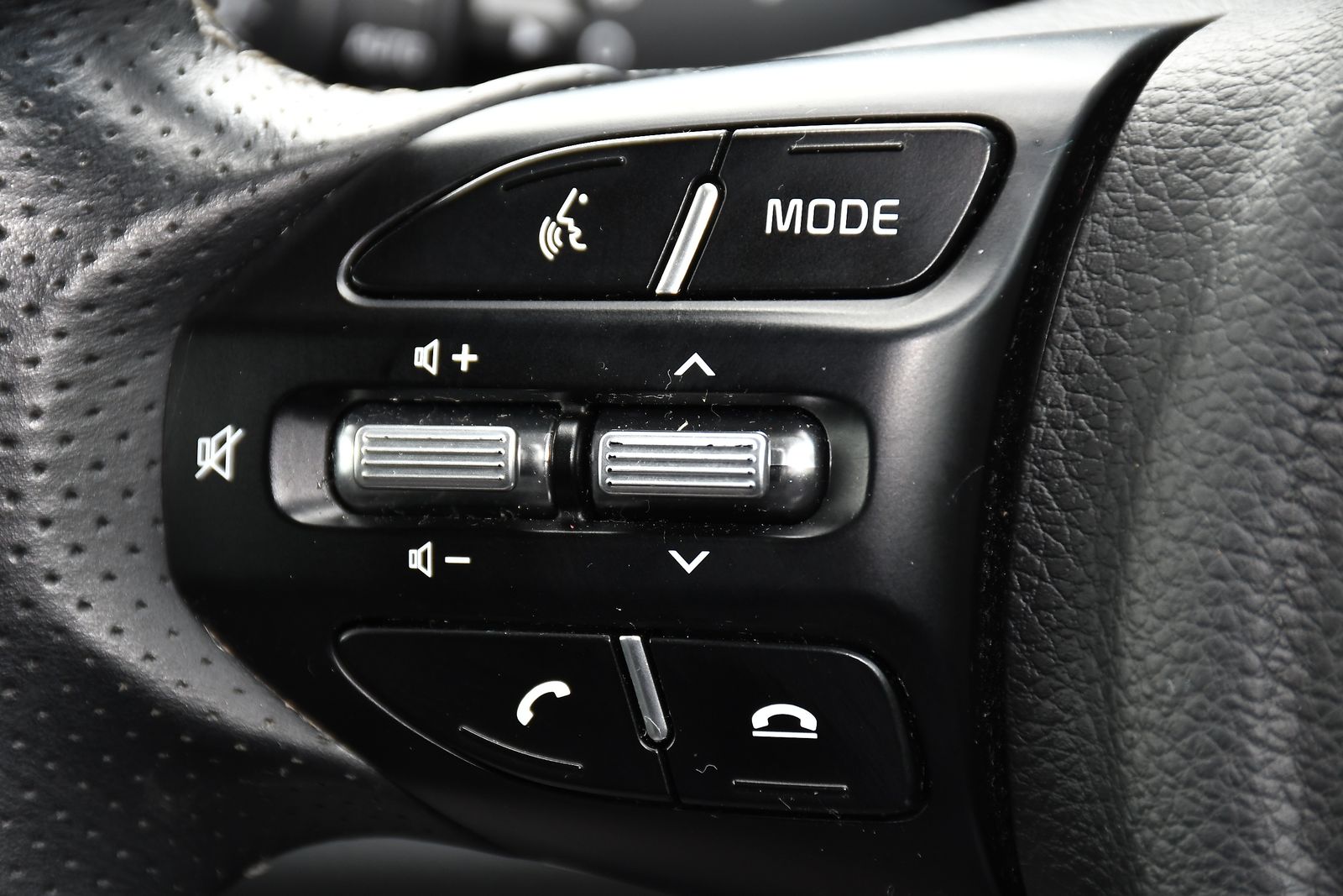 Kia Stonic 1.0 T-GDi MHEV GT-Line SUV 5dr Petrol Hybrid Manual Euro 6 (s/s) (118 bhp) 5dr Manual 2026