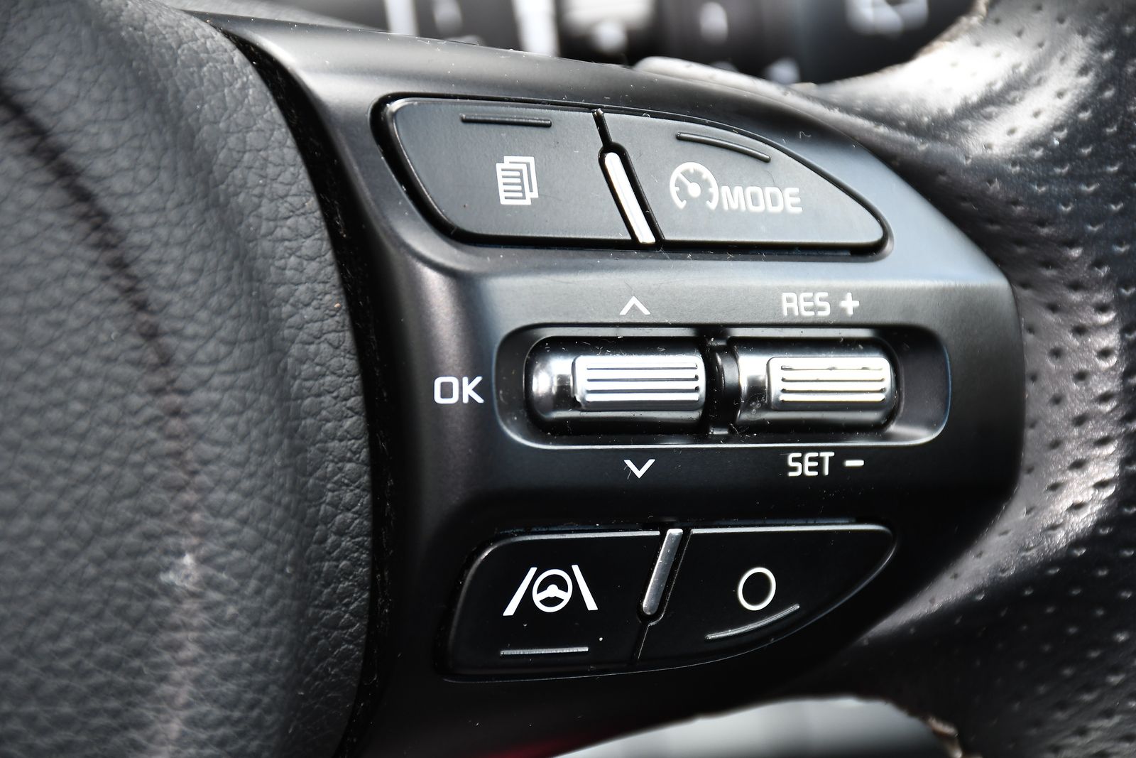 Kia Stonic 1.0 T-GDi MHEV GT-Line SUV 5dr Petrol Hybrid Manual Euro 6 (s/s) (118 bhp) 5dr Manual 2026