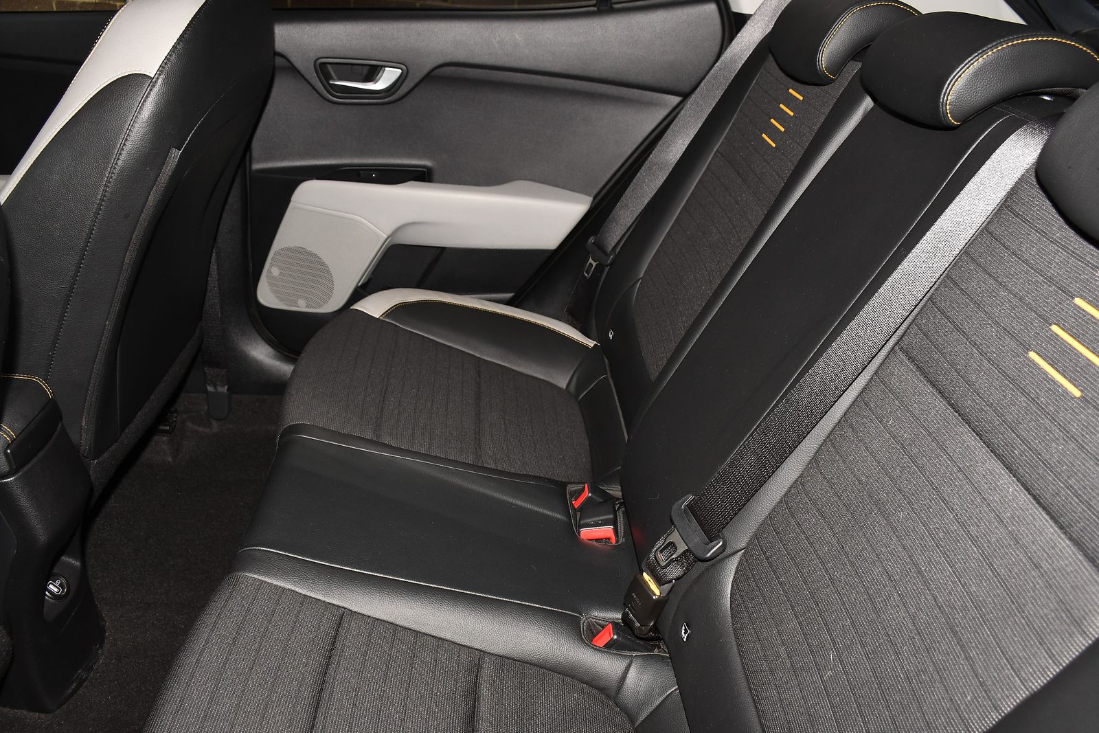 Kia Stonic 1.0 T-GDi Quantum SUV 5dr Petrol Manual Euro 6 (s/s) (99 bhp) 5dr Manual 2026