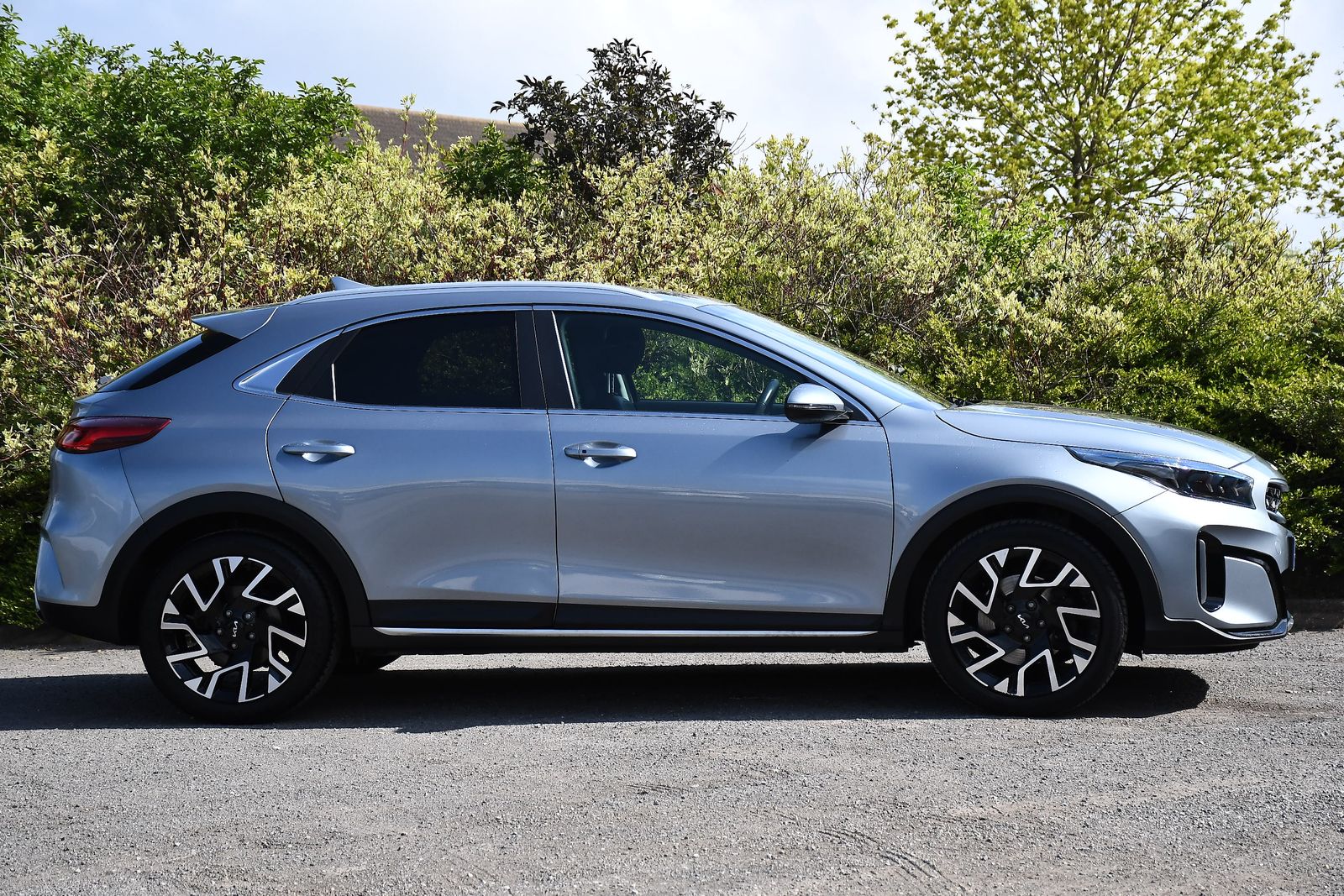2023 Kia XCeed 1.5 T-GDi 3 SUV 5dr Petrol Manual Euro 6 (s/s) (158 bhp), exterior view 2