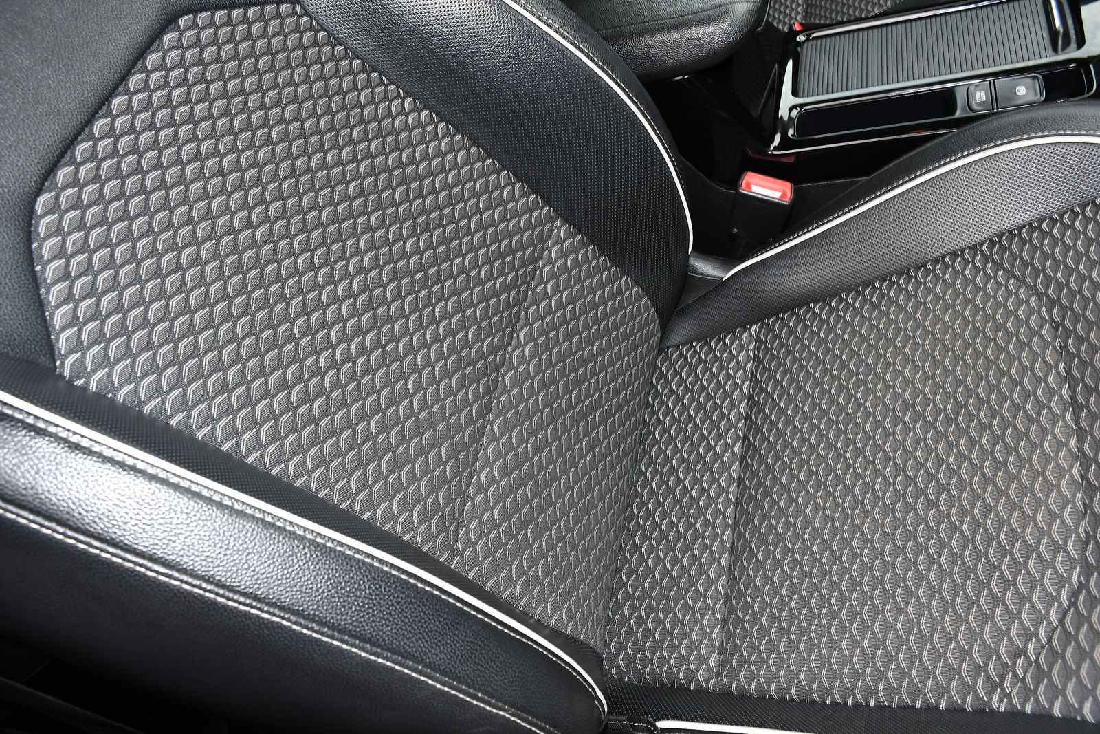 Kia XCeed 1.5 T-GDi 3 SUV 5dr Petrol Manual Euro 6 (s/s) (158 bhp) 5dr Manual 2025