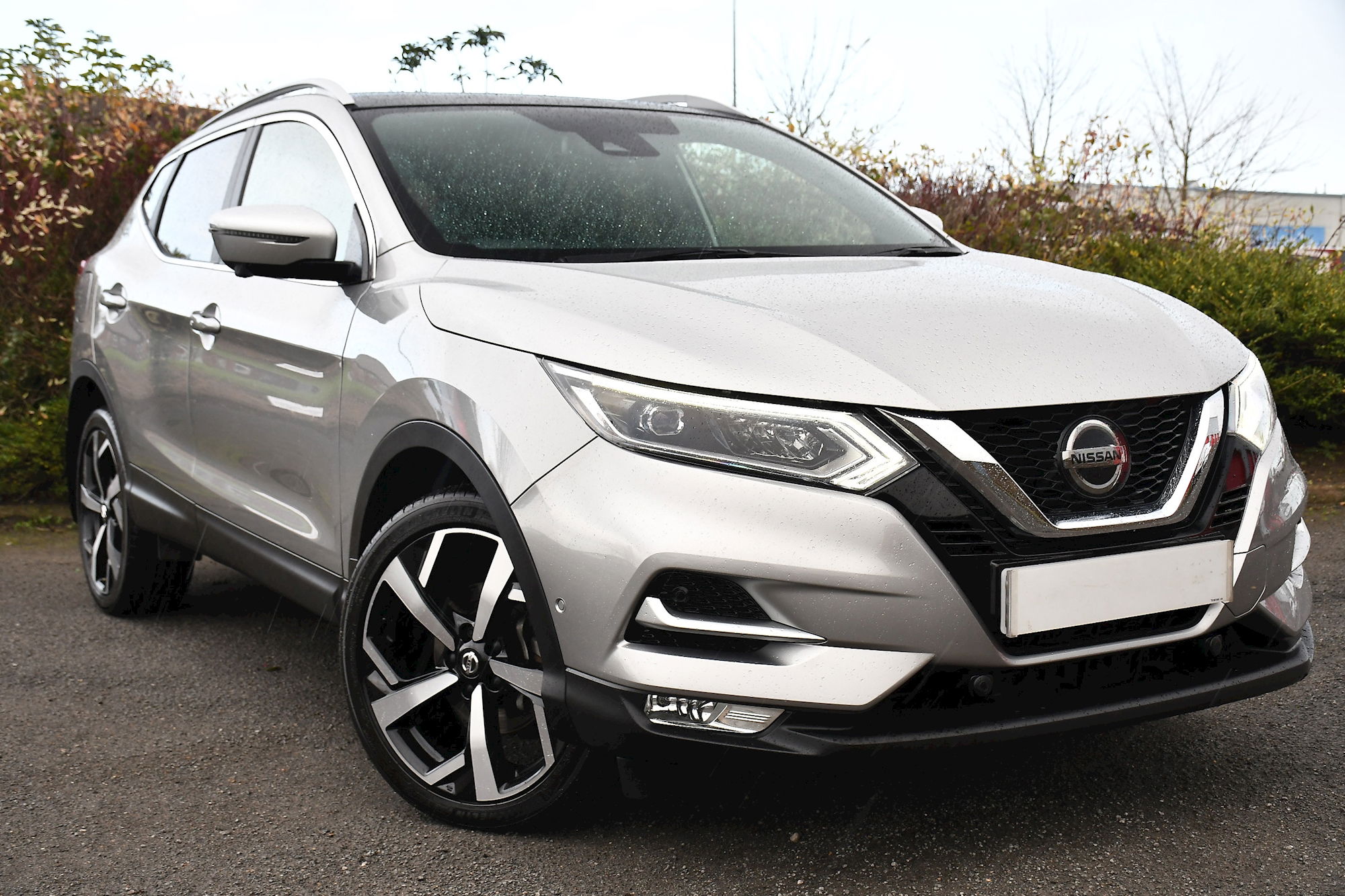 used nissan qashqai 1.6 petrol