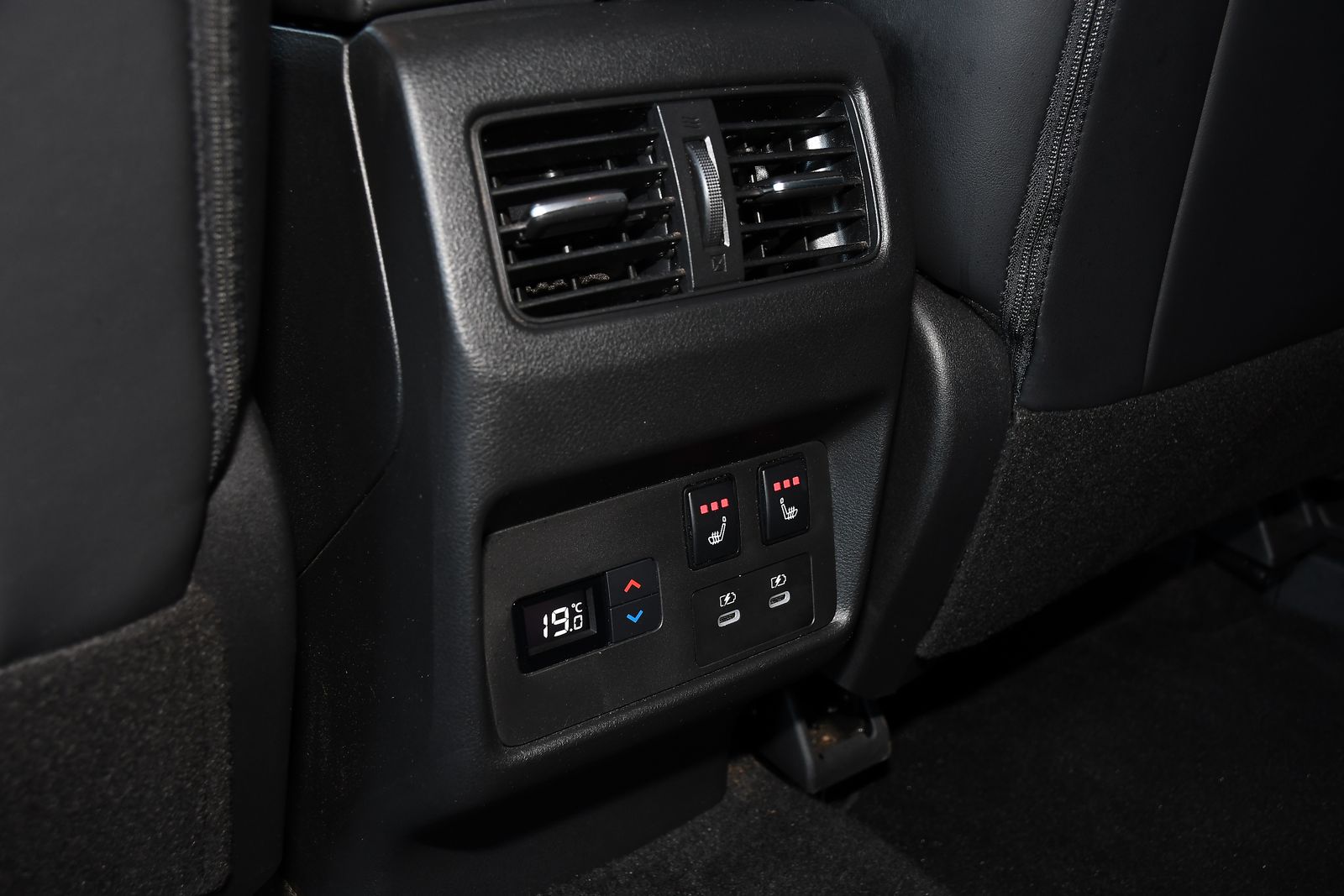 Nissan X-Trail 1.5 h e-POWER Tekna SUV 5dr Petrol Hybrid Auto Euro 6 (s/s) (204 ps) 5dr Automatic 2026