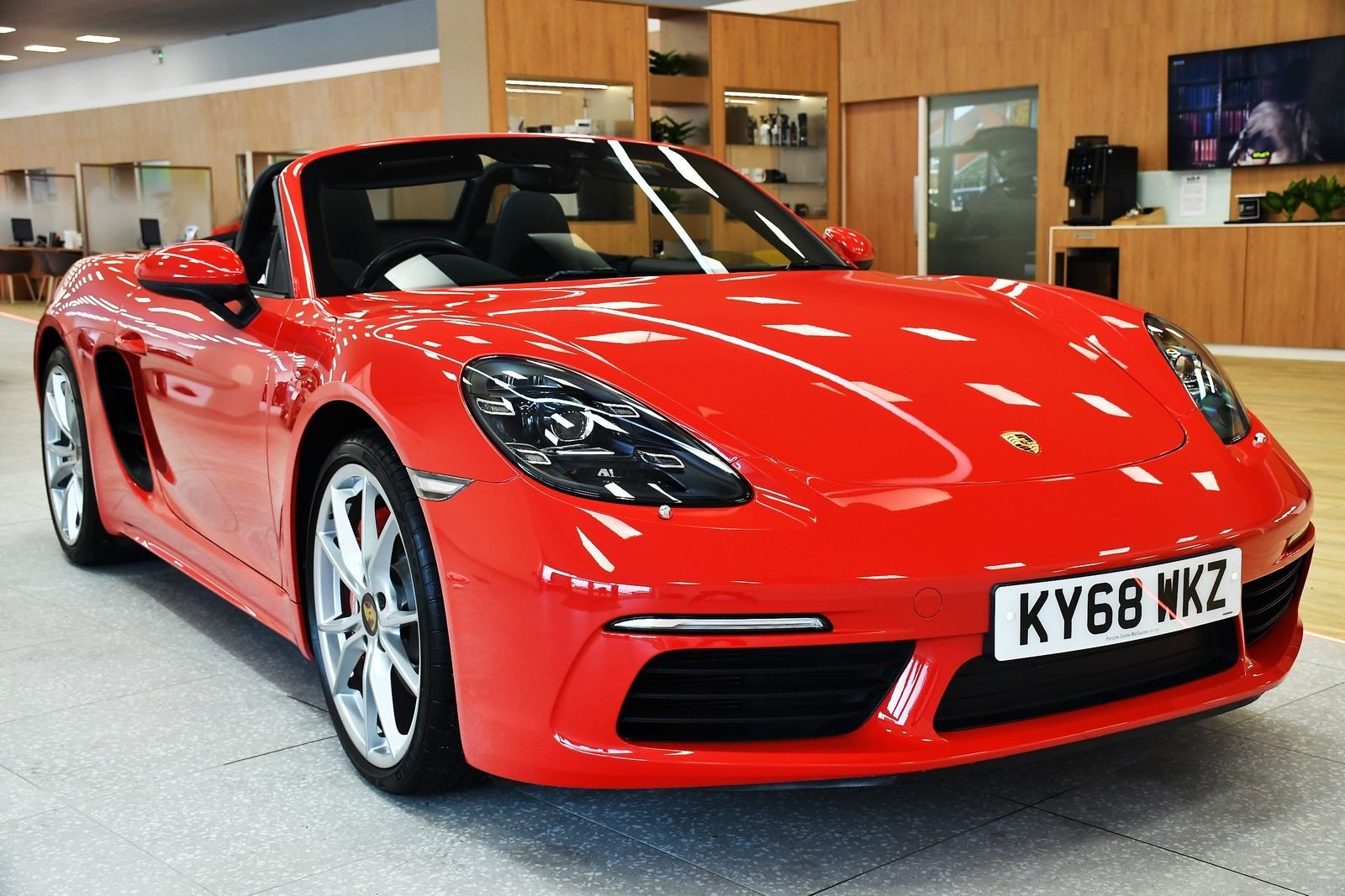 Used Porsche 718 Boxster 2.5T S GPF Convertible 2dr Petrol PDK 