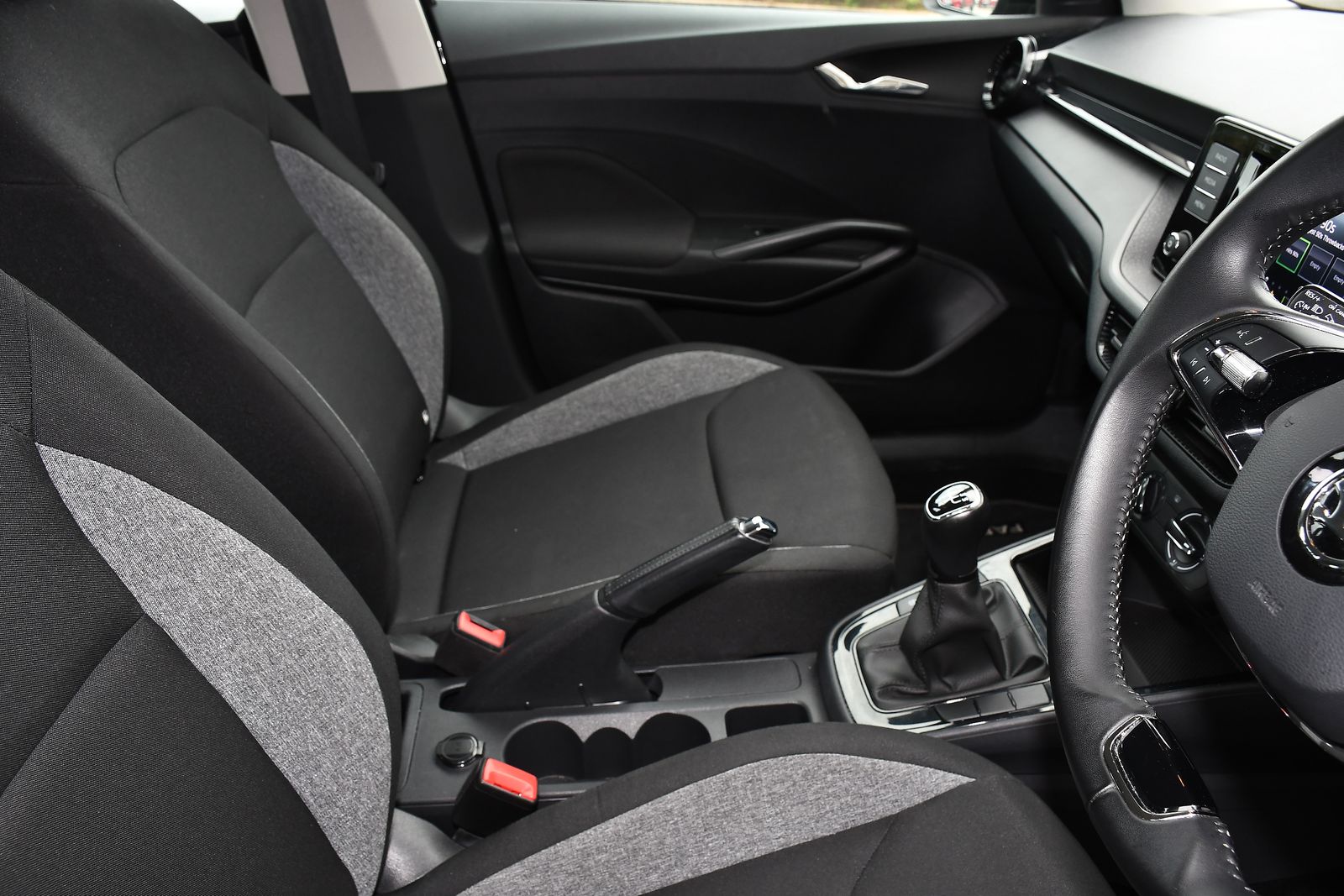 Skoda Fabia 1.0 MPI SE Comfort Hatchback 5dr Petrol Manual Euro 6 (s/s) (80 ps) 5dr Manual 2025