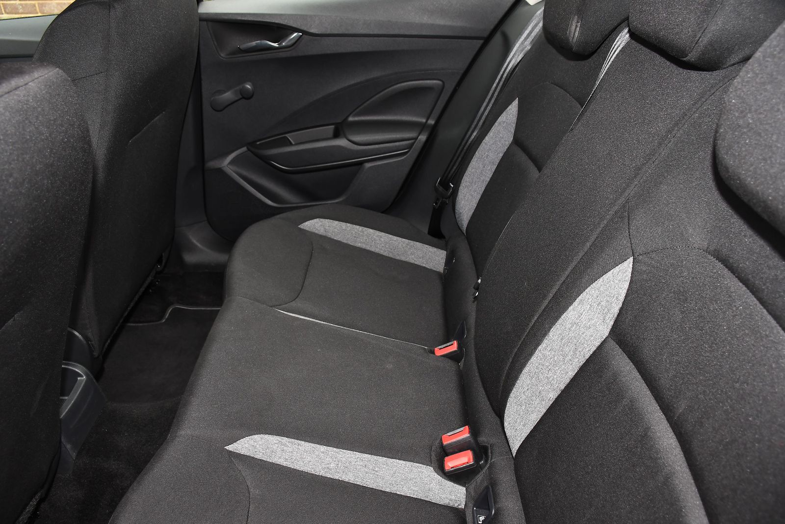 Skoda Fabia 1.0 MPI SE Comfort Hatchback 5dr Petrol Manual Euro 6 (s/s) (80 ps) 5dr Manual 2025